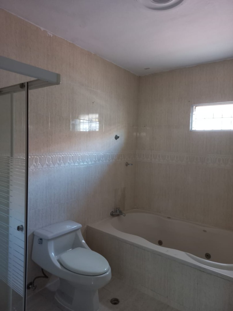 casas - Se vende hermosa casa en Los corales del sur 8