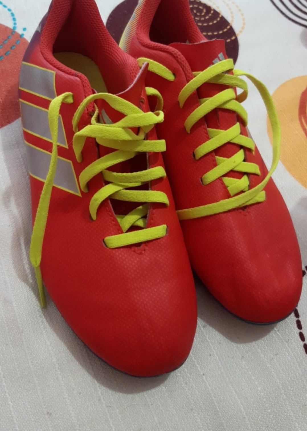 ropa y zapatos - Clavos de fútbol para niños 0