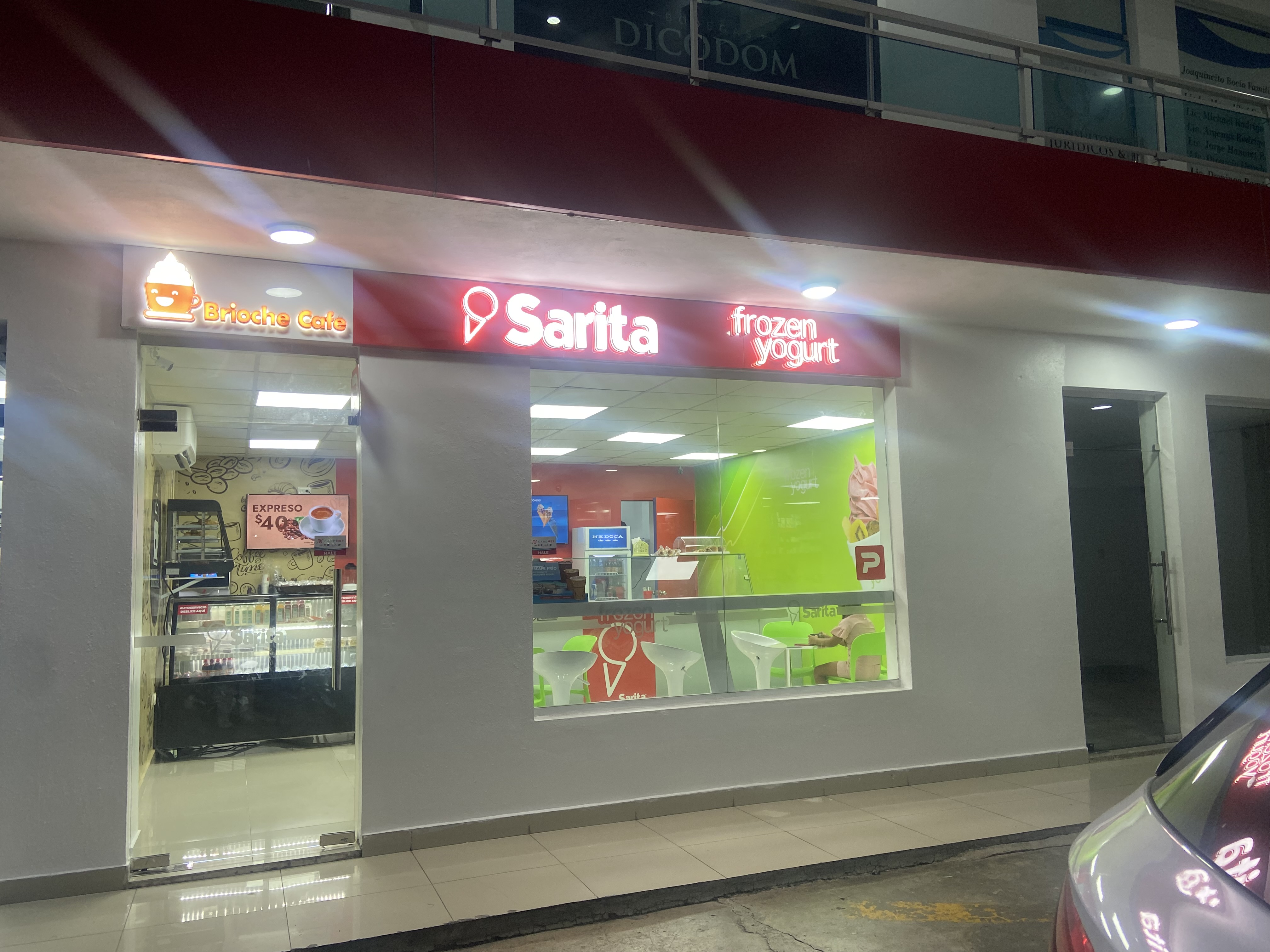 negocios en venta - Franquicia Helados Sarita y Café  6