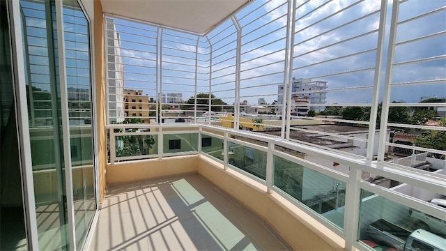 apartamentos - Vendo apartamento en el Ensanche Ozama. 3er piso 0