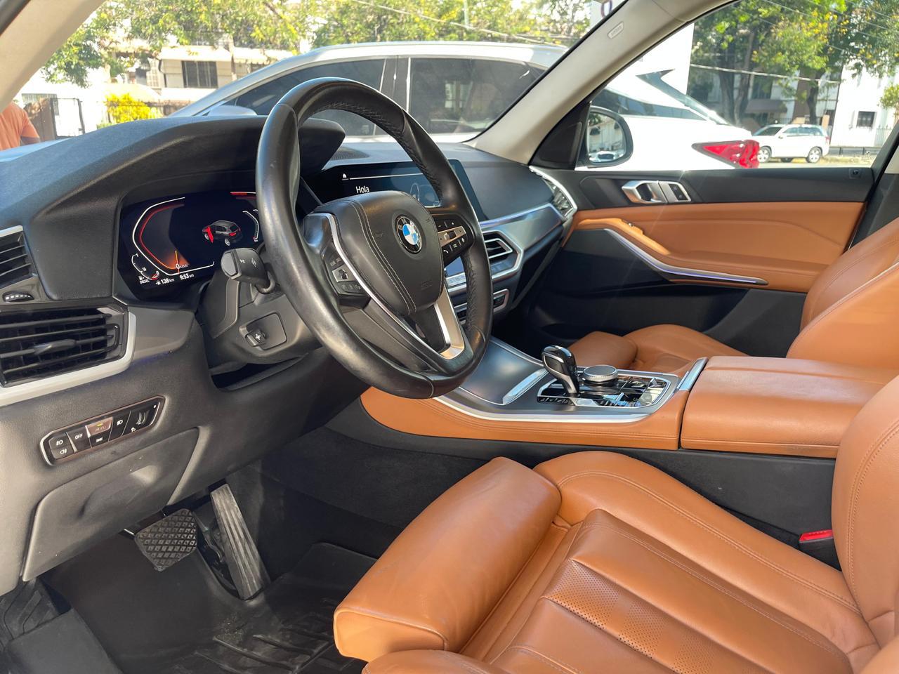jeepetas y camionetas - Vendo BMW X6 2021 blanca  2