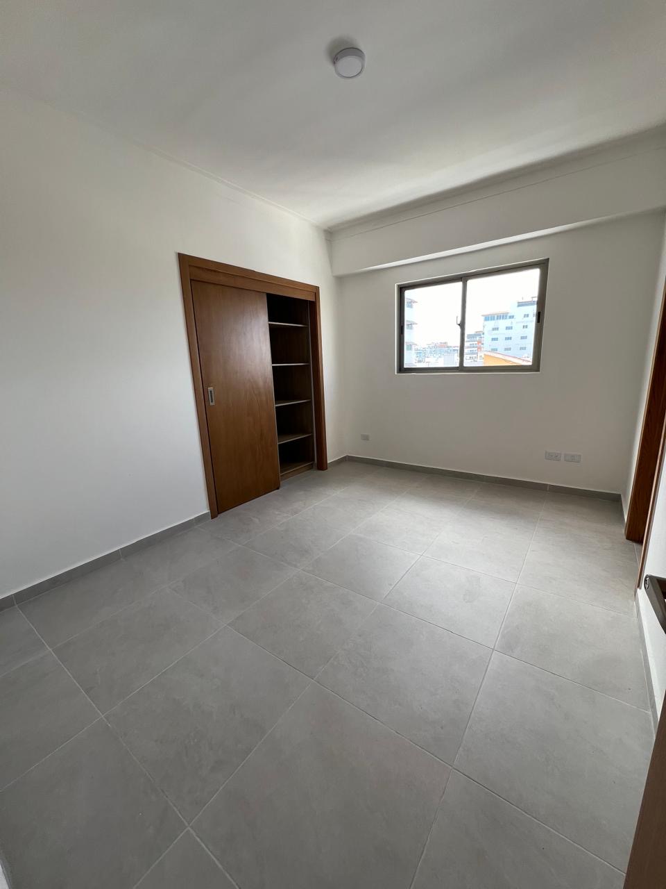 apartamentos - OPORTUNIDAD APARTAMENTO EN EL SECTOR RENACIMIENTO 5