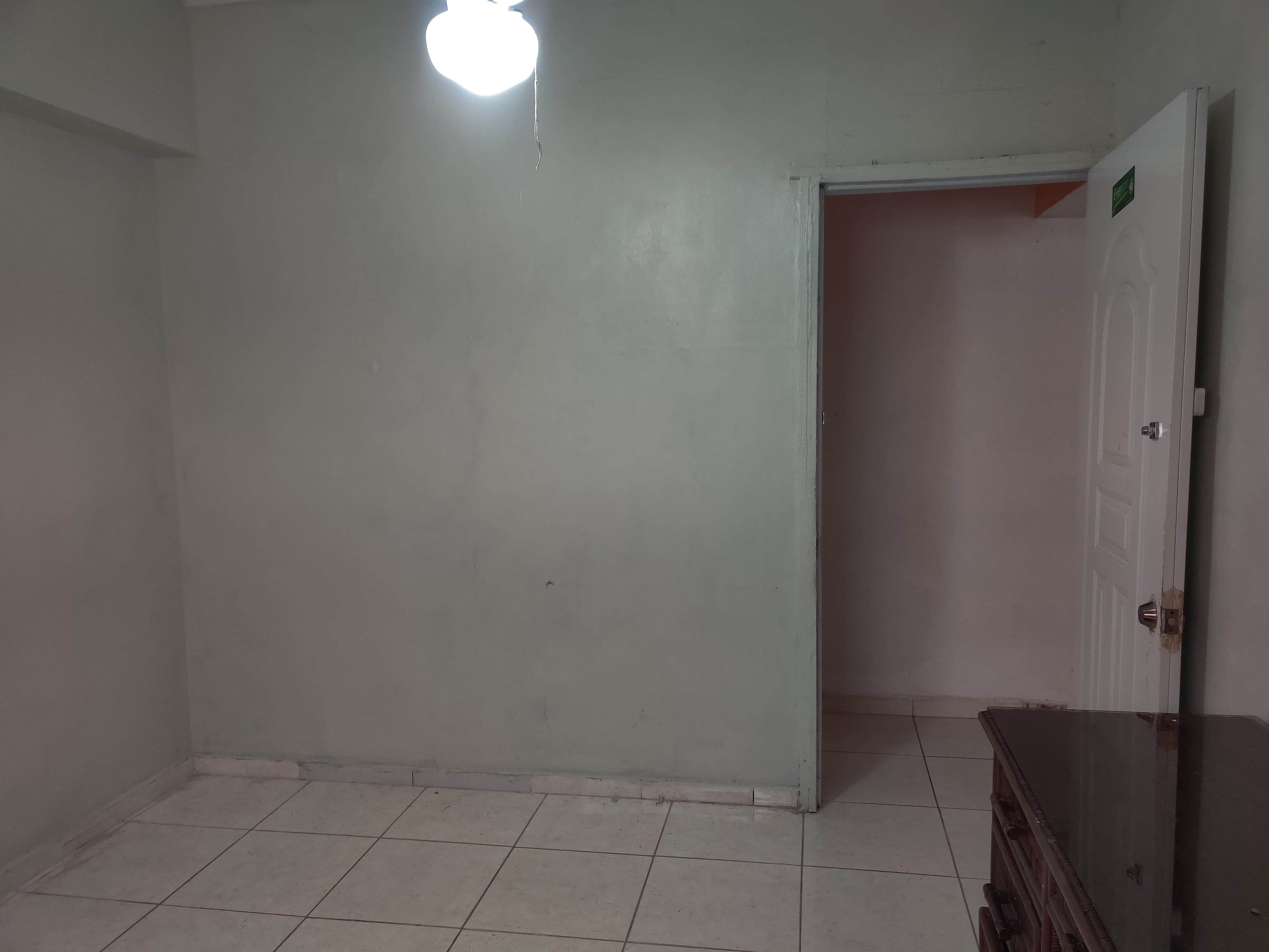 habitaciones y viviendas compartidas - Habitación ZONA UNIVERSITARIA 2