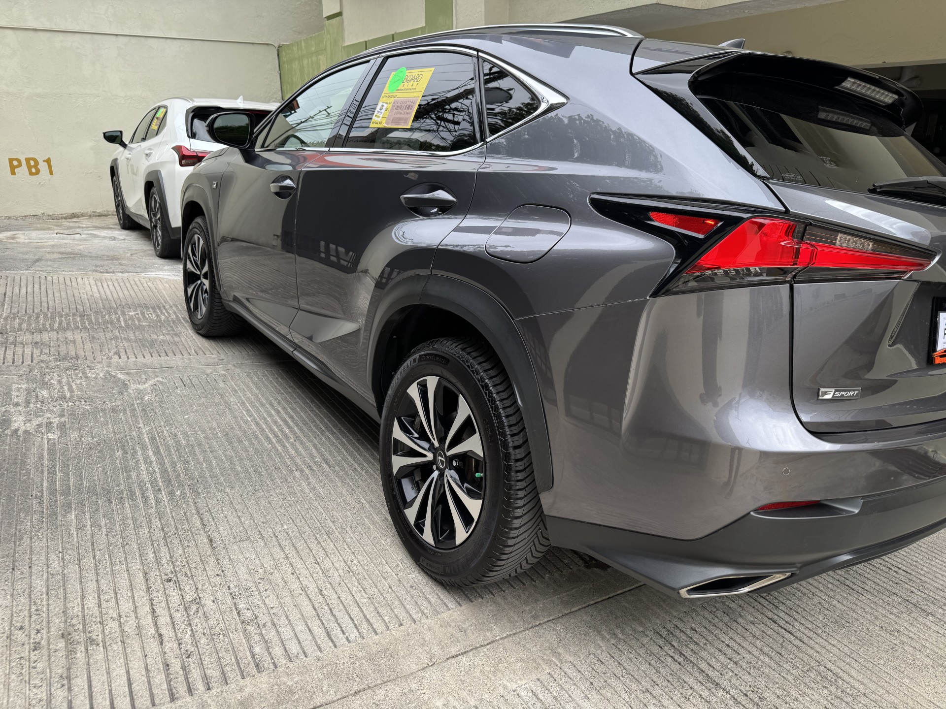 jeepetas y camionetas - Lexus NX 300 F Sport  3
