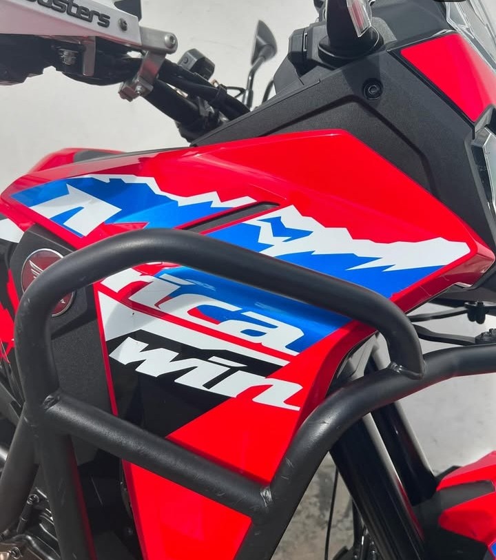 motores y pasolas - Africa twin CRF1100 2024 3