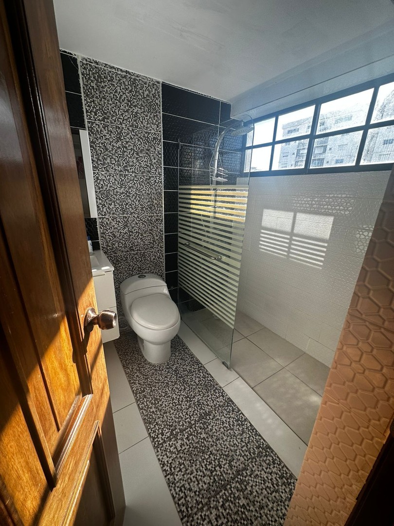 apartamentos - La Esperilla 3 habitaciones 3.5 banos 2 parquos estar 5