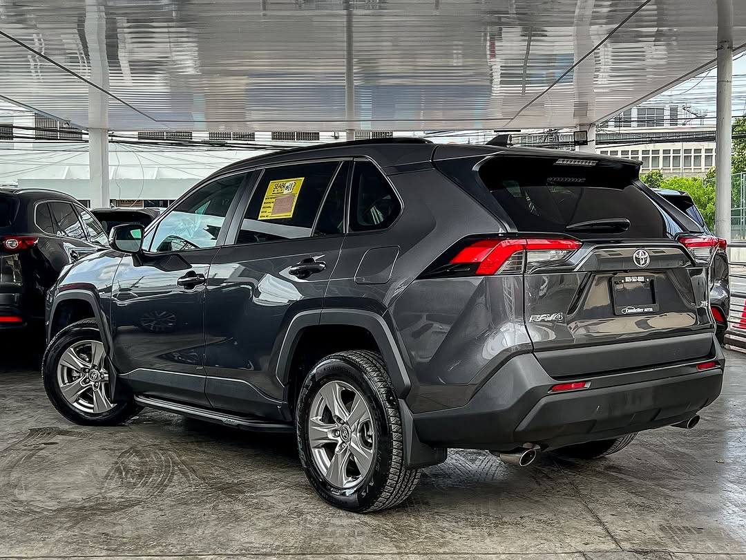 jeepetas y camionetas - TOYOTA RAV4 XLE - Año 2023 - ✅💯❗◀️❗️Color gris original de fábrica 👍🚗🧾👌 7