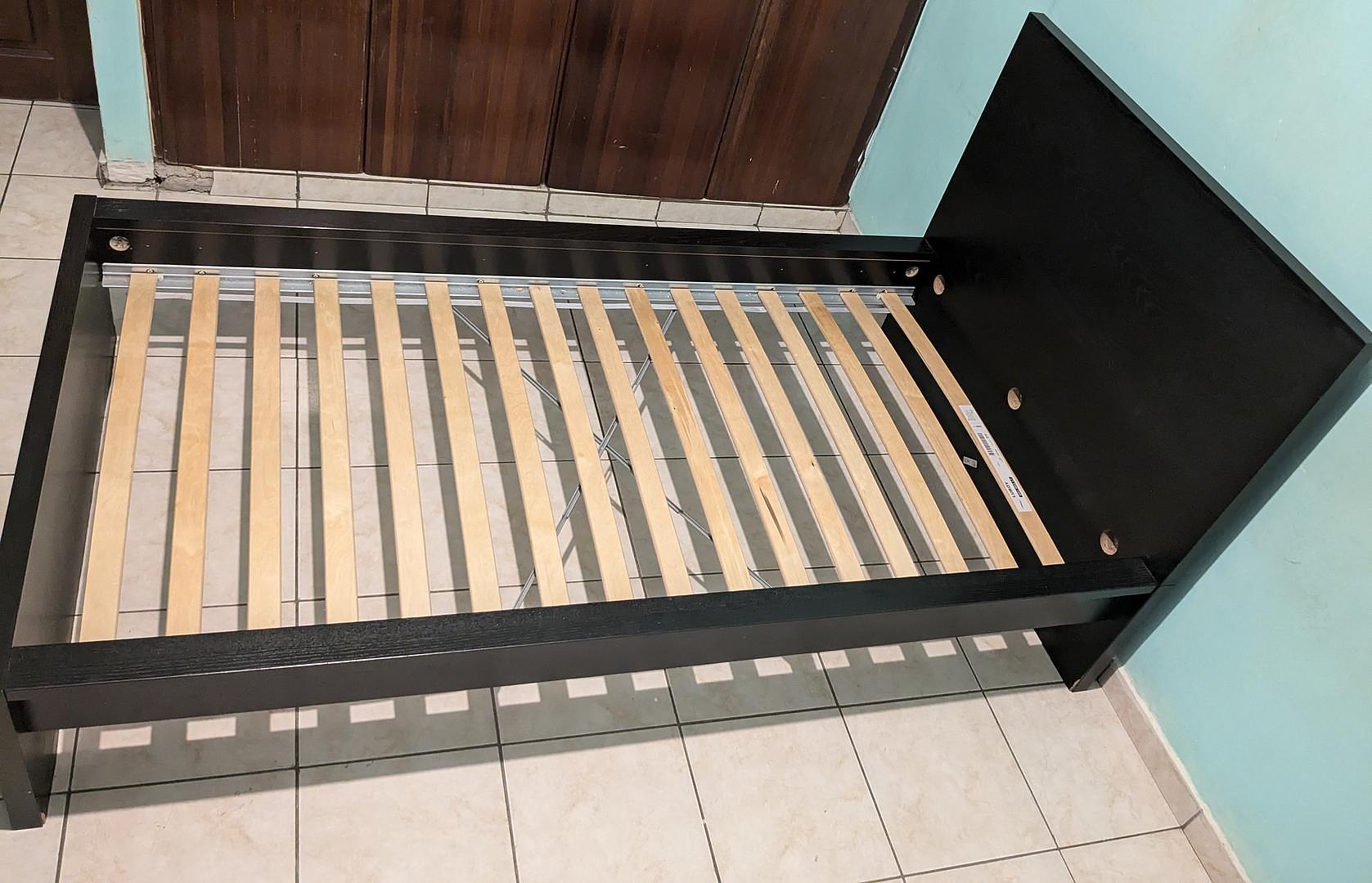 muebles y colchones - Base de cama Twin negra tipo plataforma  2