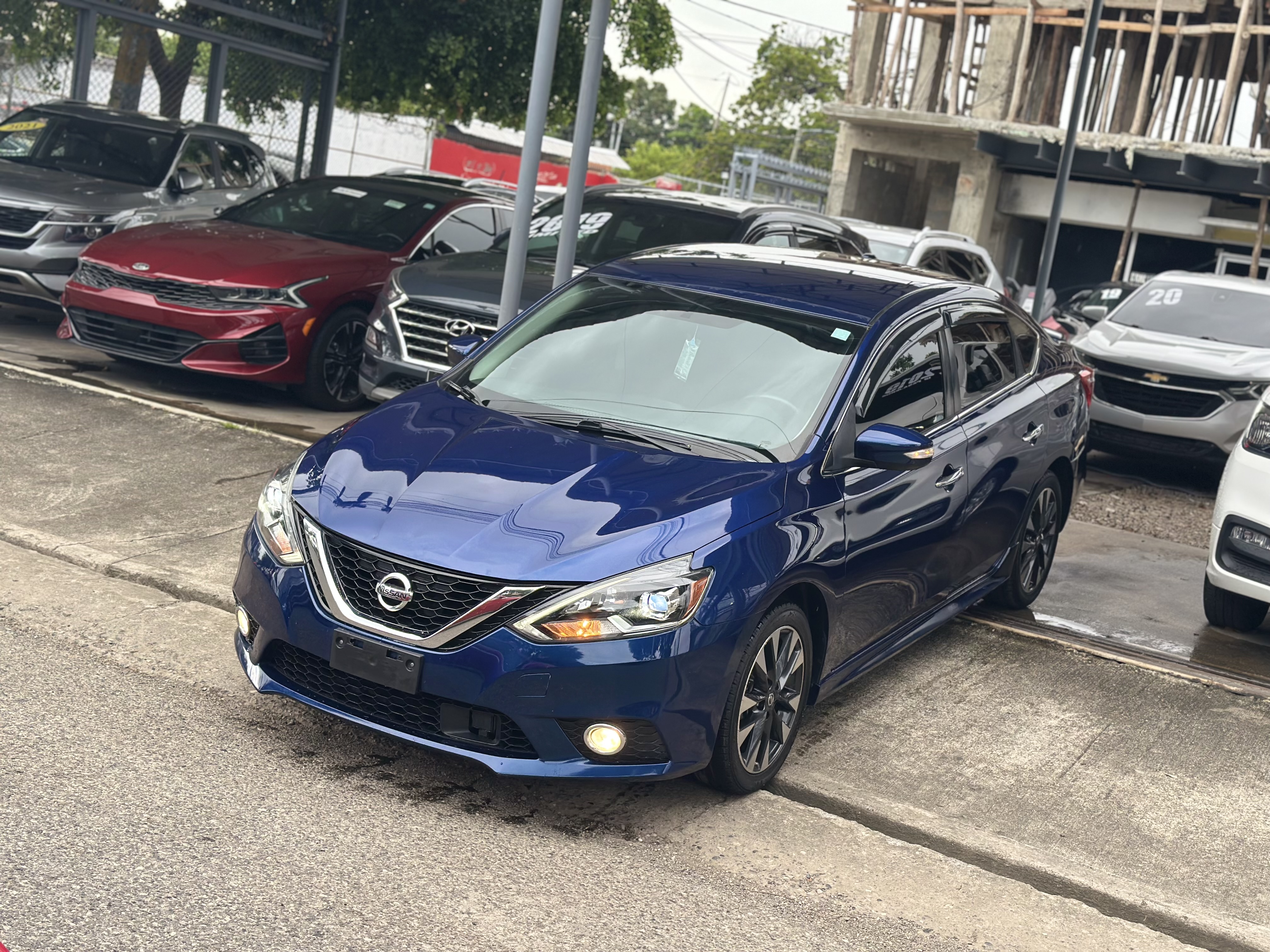 carros - 2019 NISSAN SENTRA SR CLEAN 