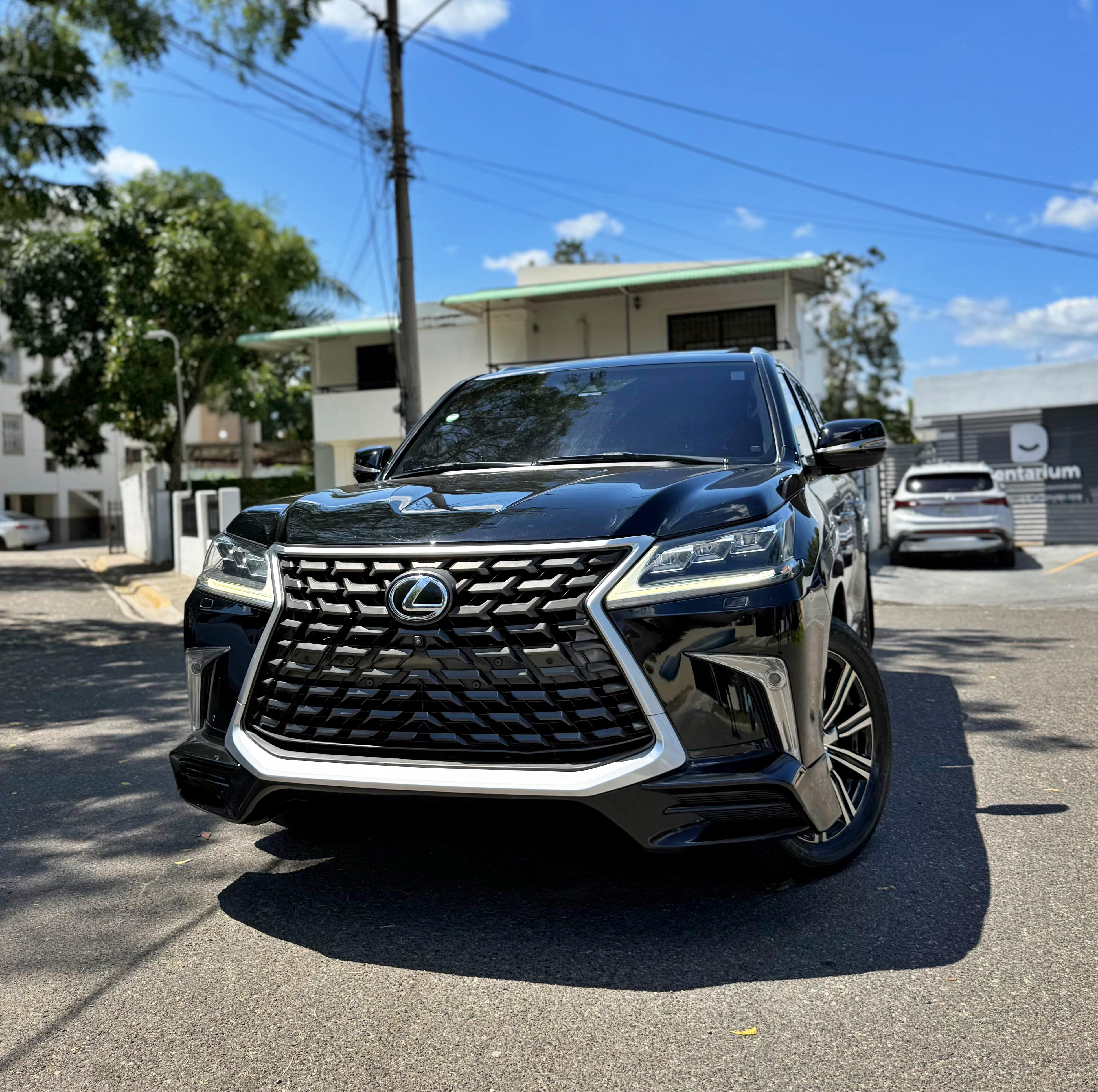 jeepetas y camionetas - lexus LX 570 2017  7