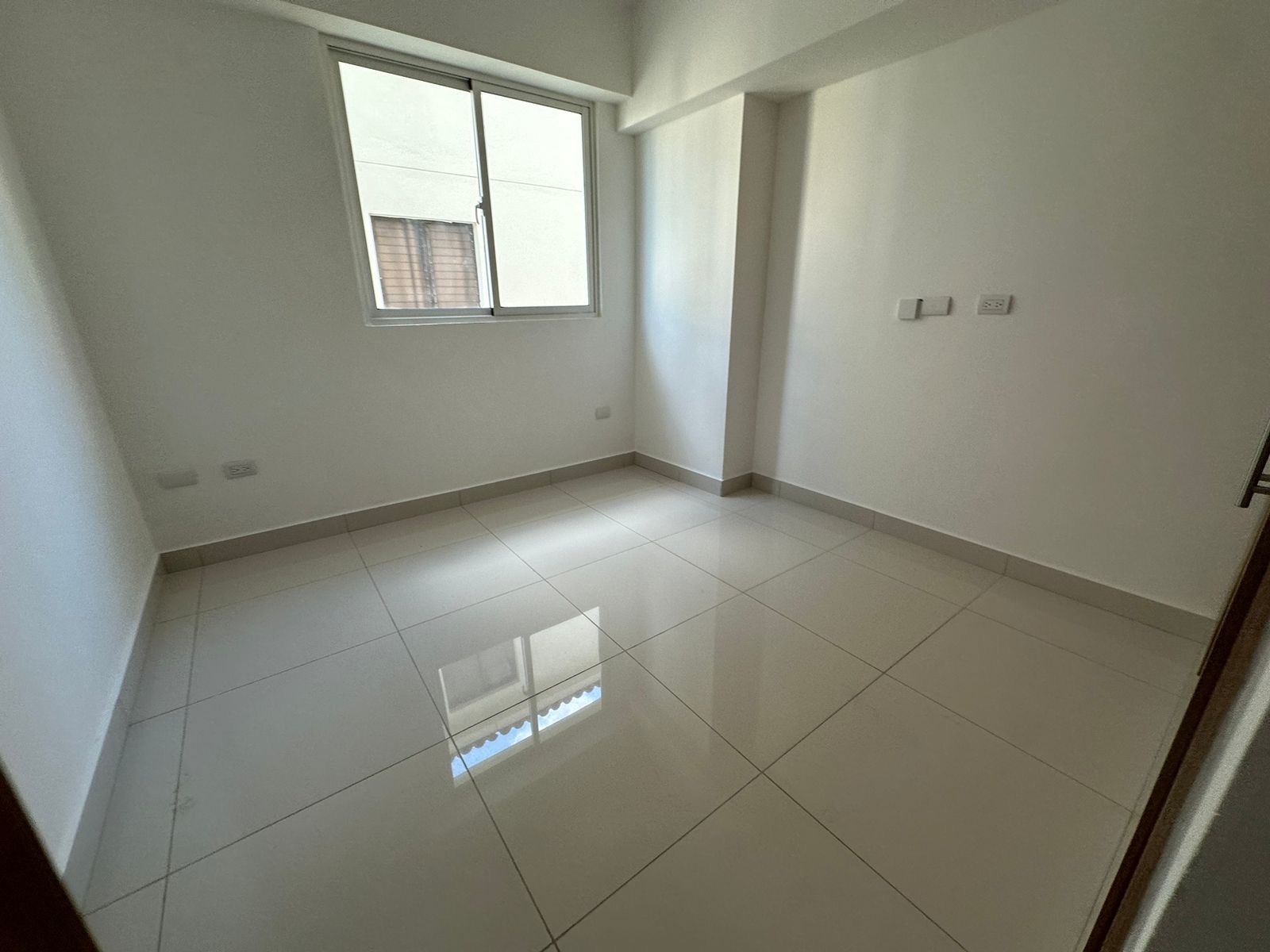 apartamentos - Vendo nuevo piso 4 con ascensor Independencia klm  7