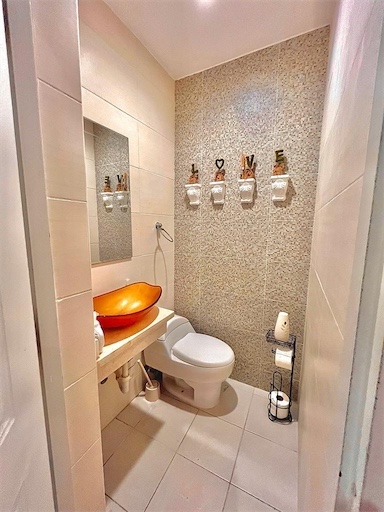 casas - Casa de venta en Cerro Hermosos 2