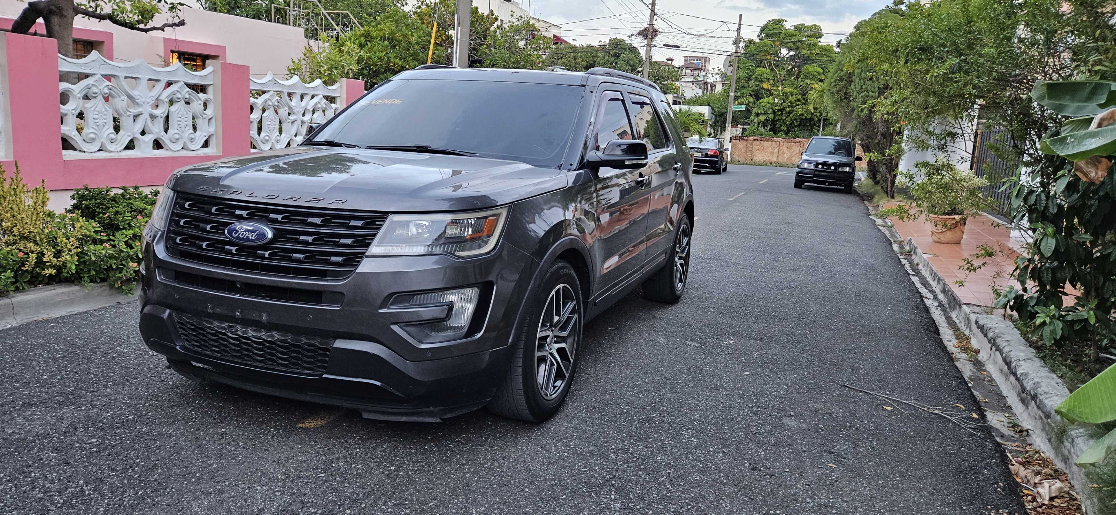 jeepetas y camionetas - Ford Explorer sport Panorámica  9