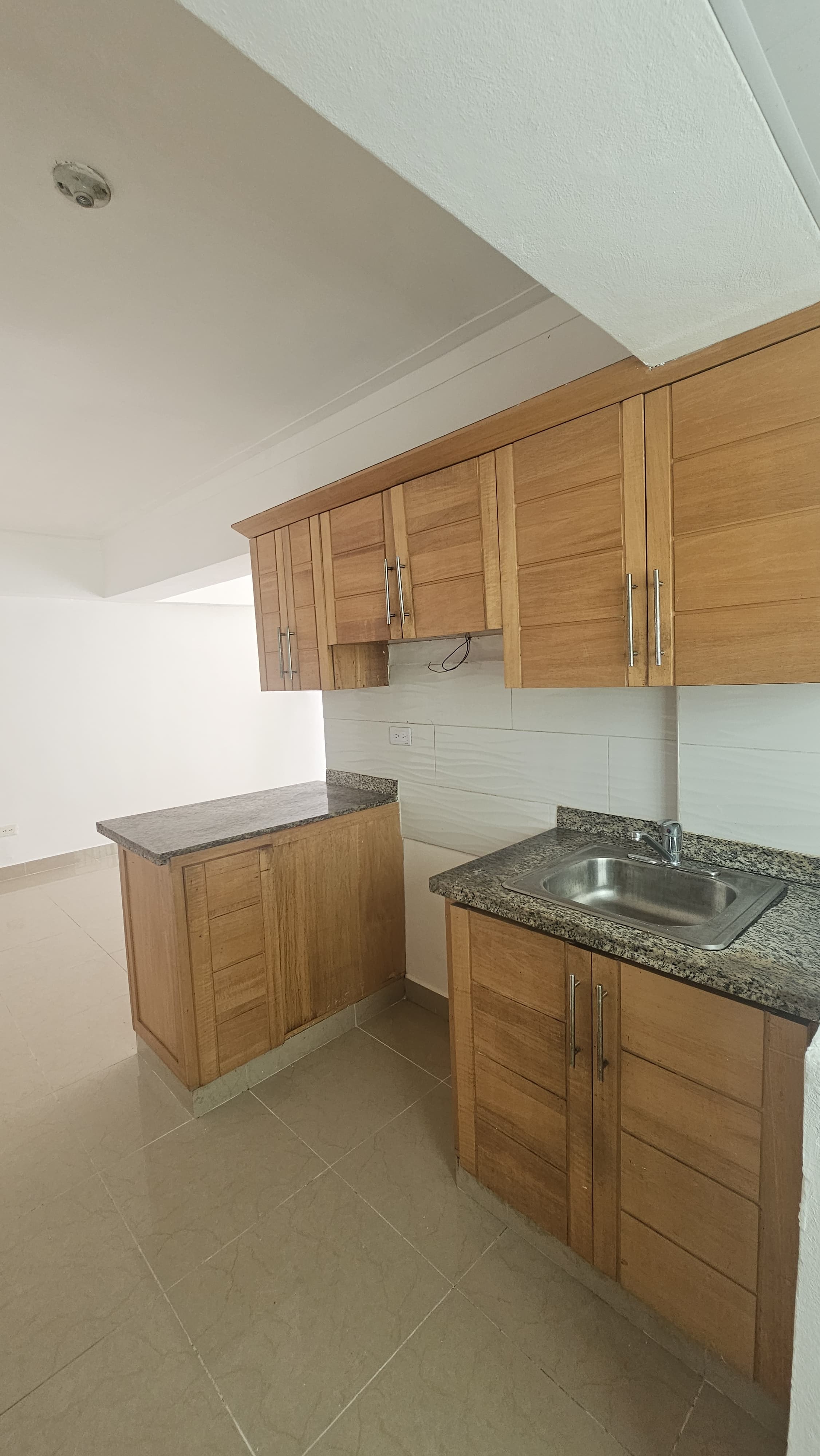 apartamentos - Apartamento amplio en alquiler – Segundo nivel  4