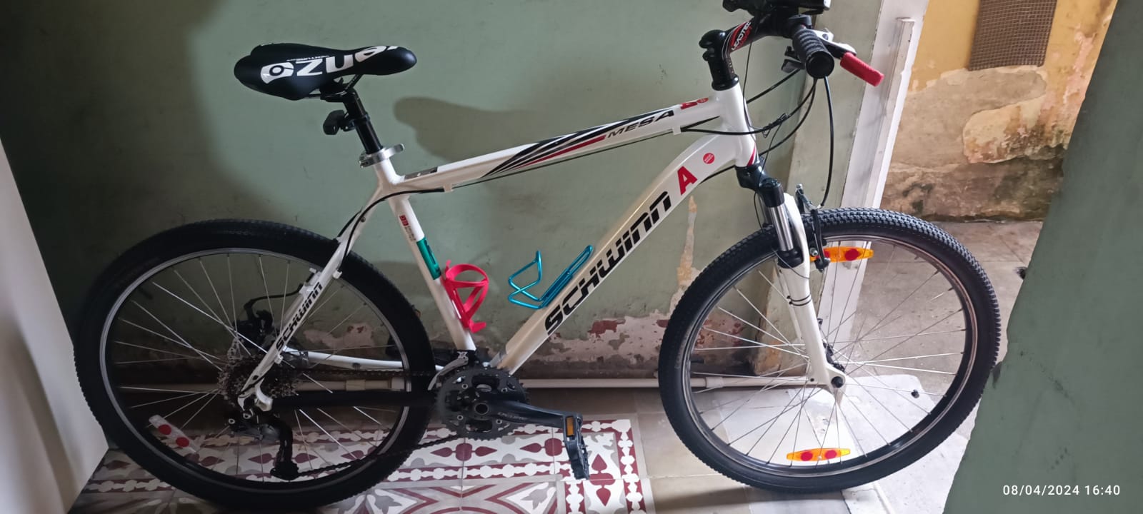 bicicletas y accesorios - bicicleta Schwin  blanca ,  0