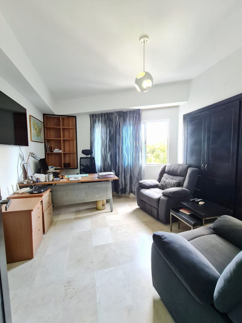 apartamentos - ‼Se vende amplio apartamento con una hermosa vista hacia el la ciudad. 9