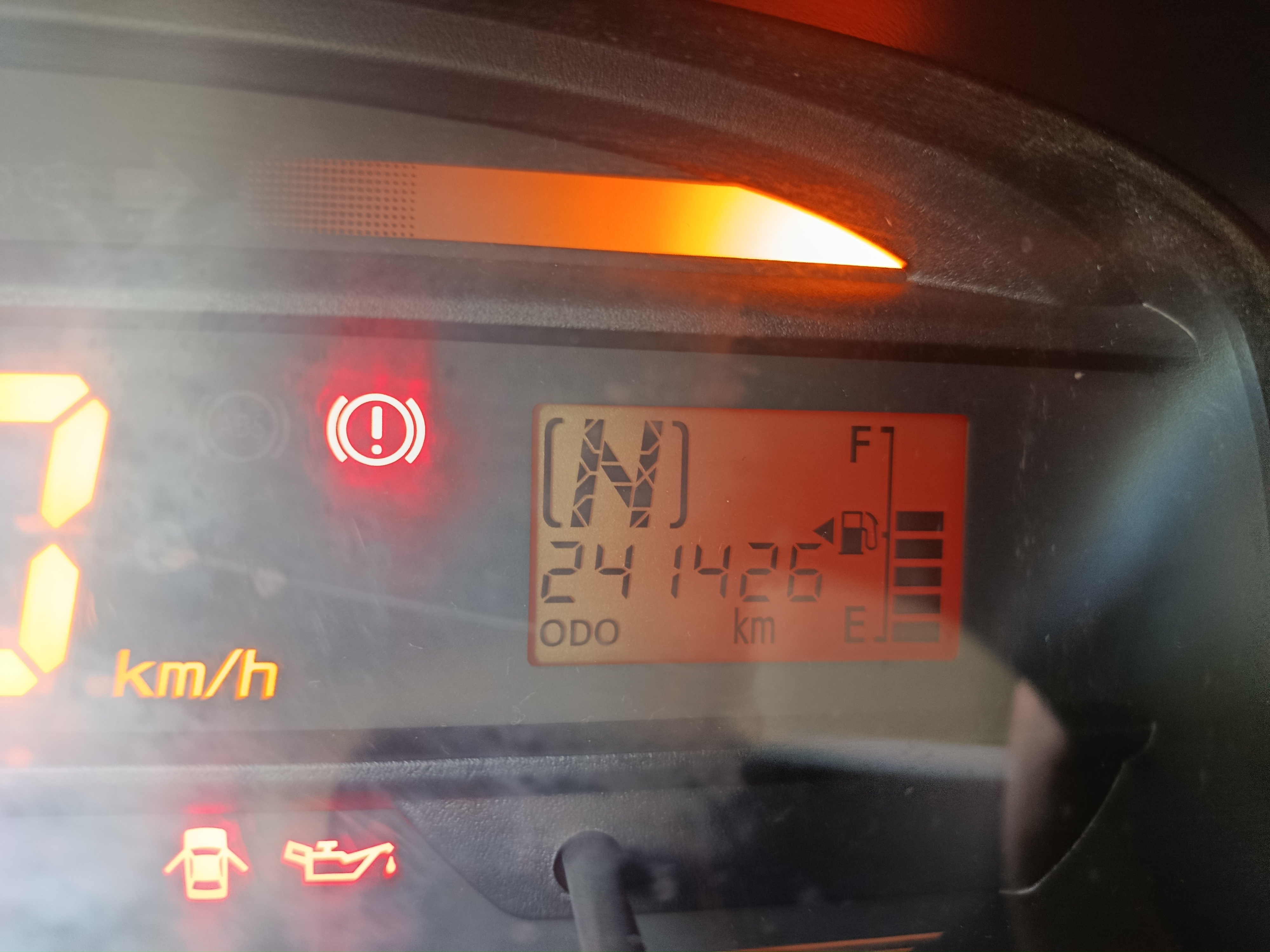 carros - Daihatsu mira 2014 Traspaso 6