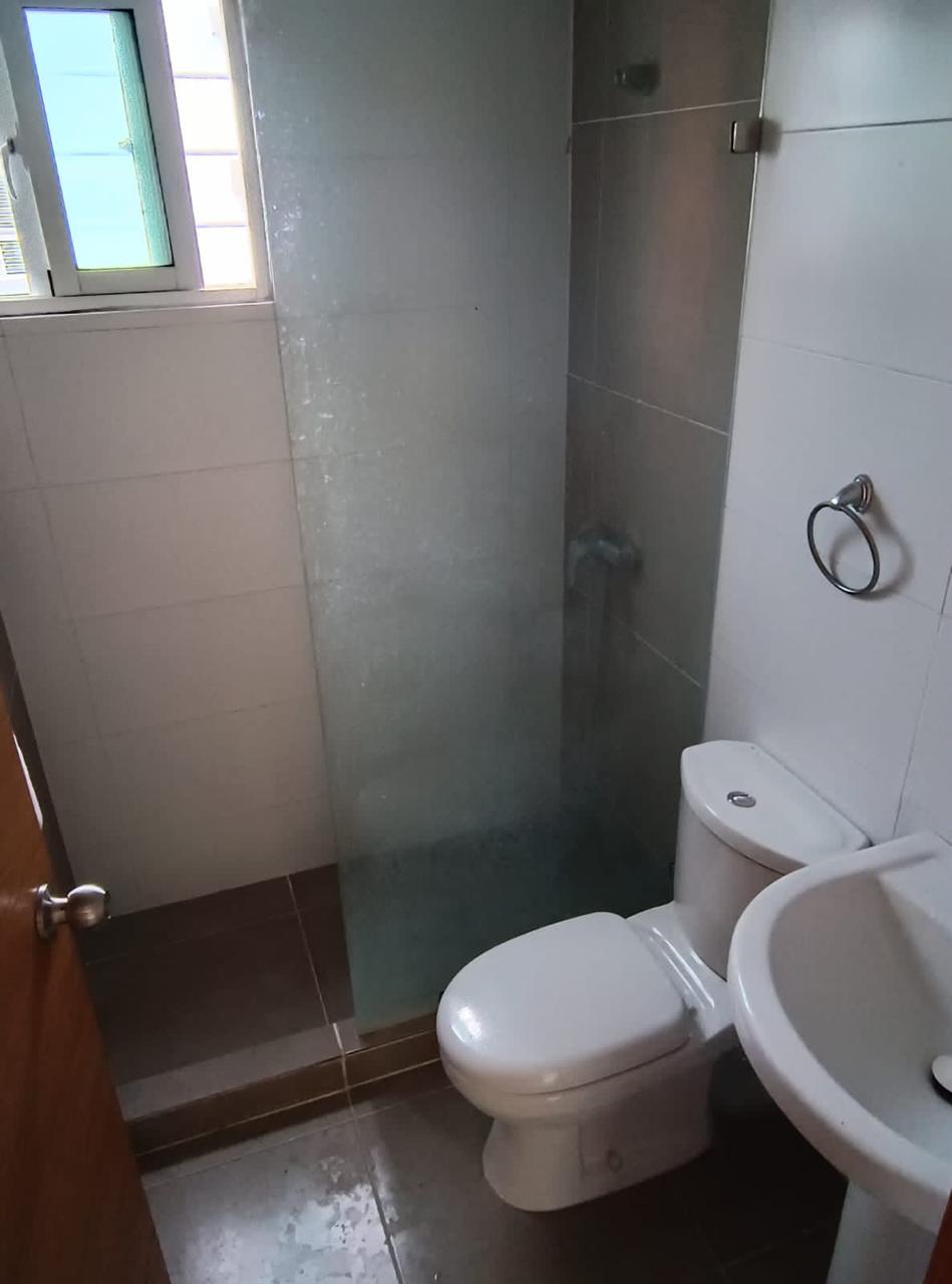 apartamentos - Vendo apartamento en Colinas del Arroyo II 5