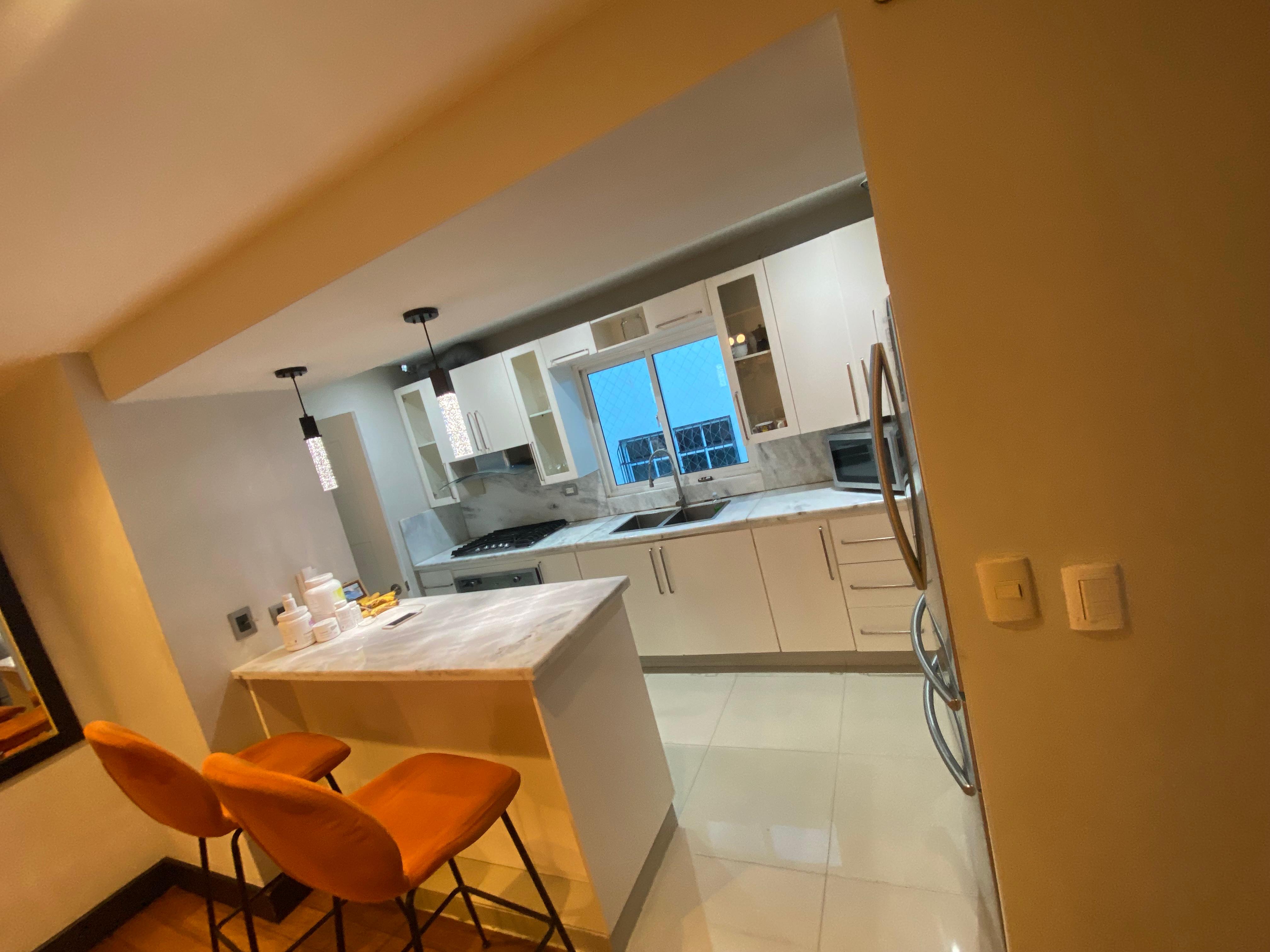 apartamentos - Bella Vista  Amueblado Piso 8y9  2 hab en el prime 2