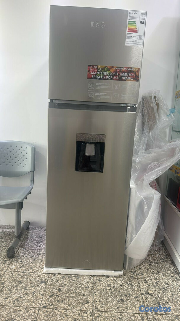 electrodomesticos - 
NEVERA DE 9 PIES NO FROST CON DISPENSADOR DE AGUA
 1