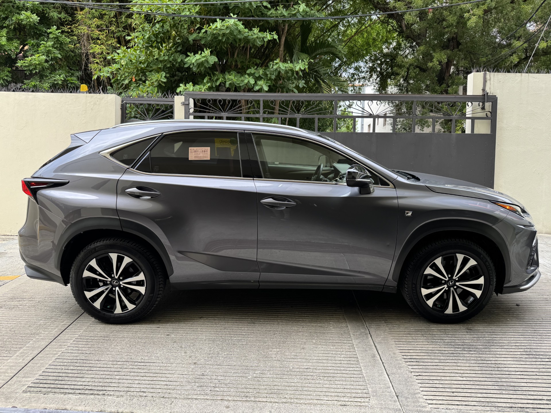 jeepetas y camionetas - Lexus NX 300 F Sport  4