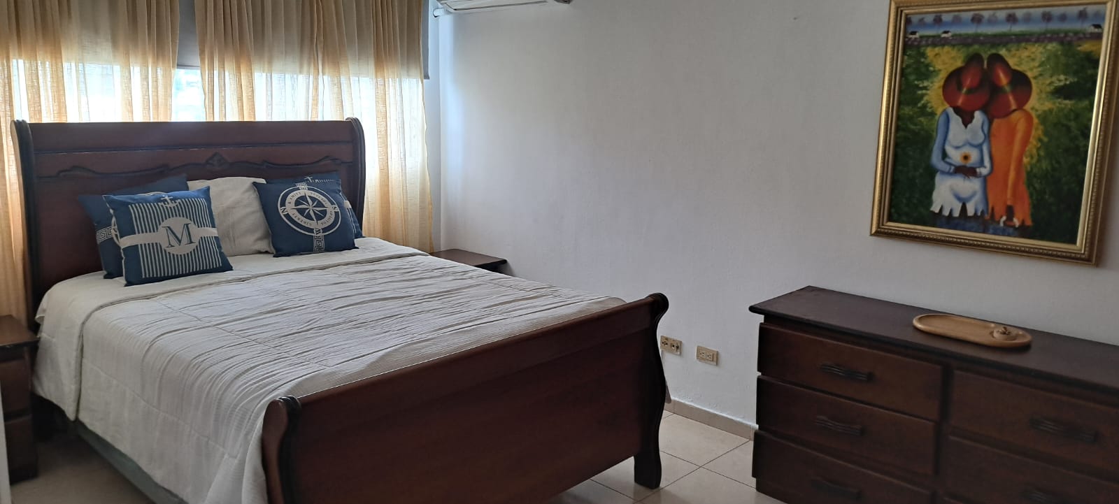 apartamentos - APARTAMENTO AMUEBLADO EN EL EVARISTO MORALES,130.M 3