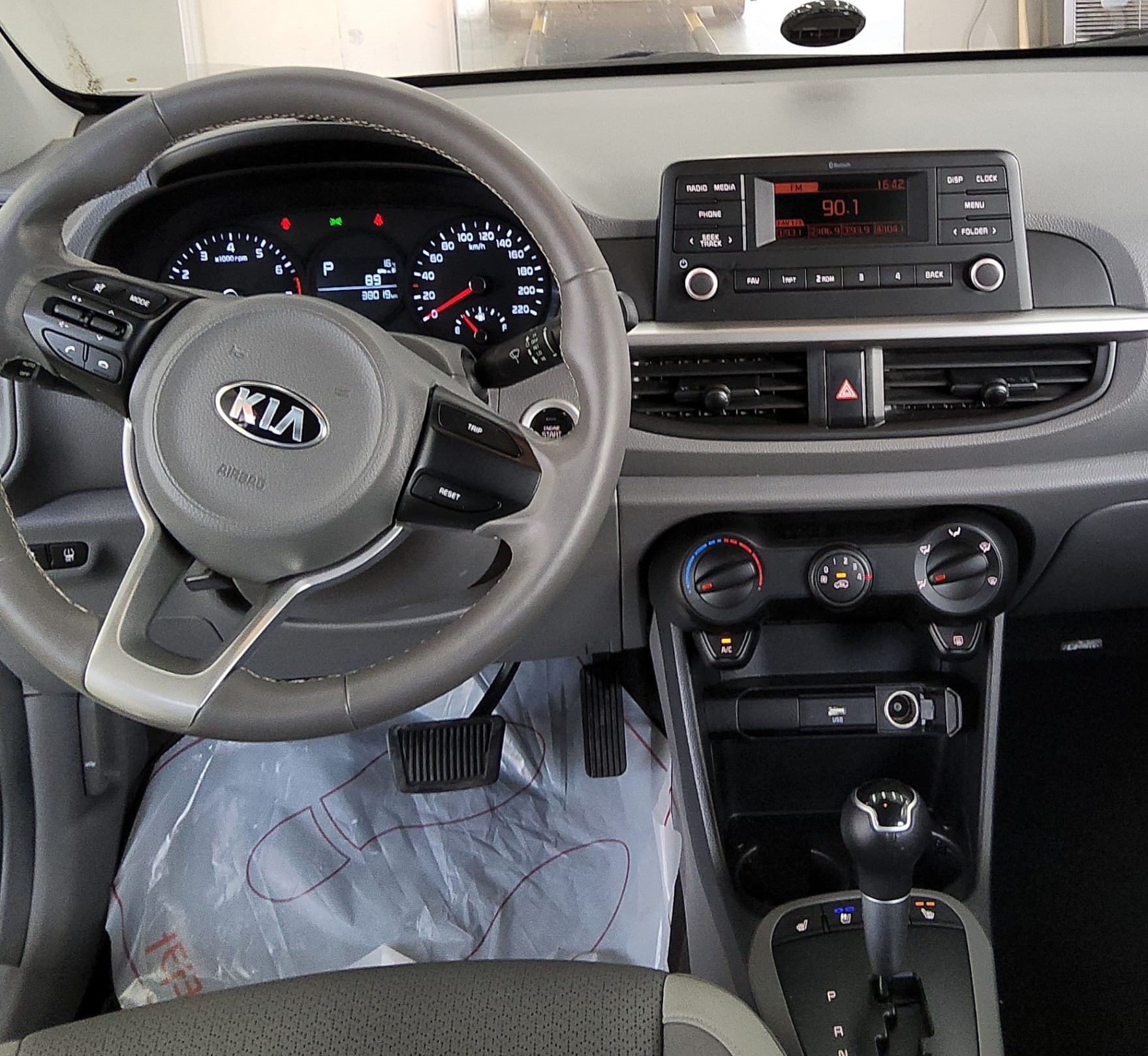 carros - KIA MORNING URBAN 2021 BLANCO GASOLINA 6