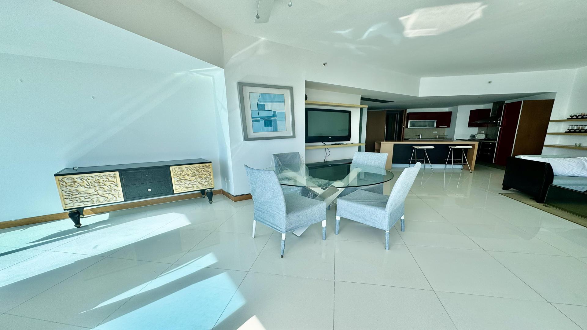 apartamentos - Apartamento de 2 habitaciones moderno frente al mar, Malecon 5