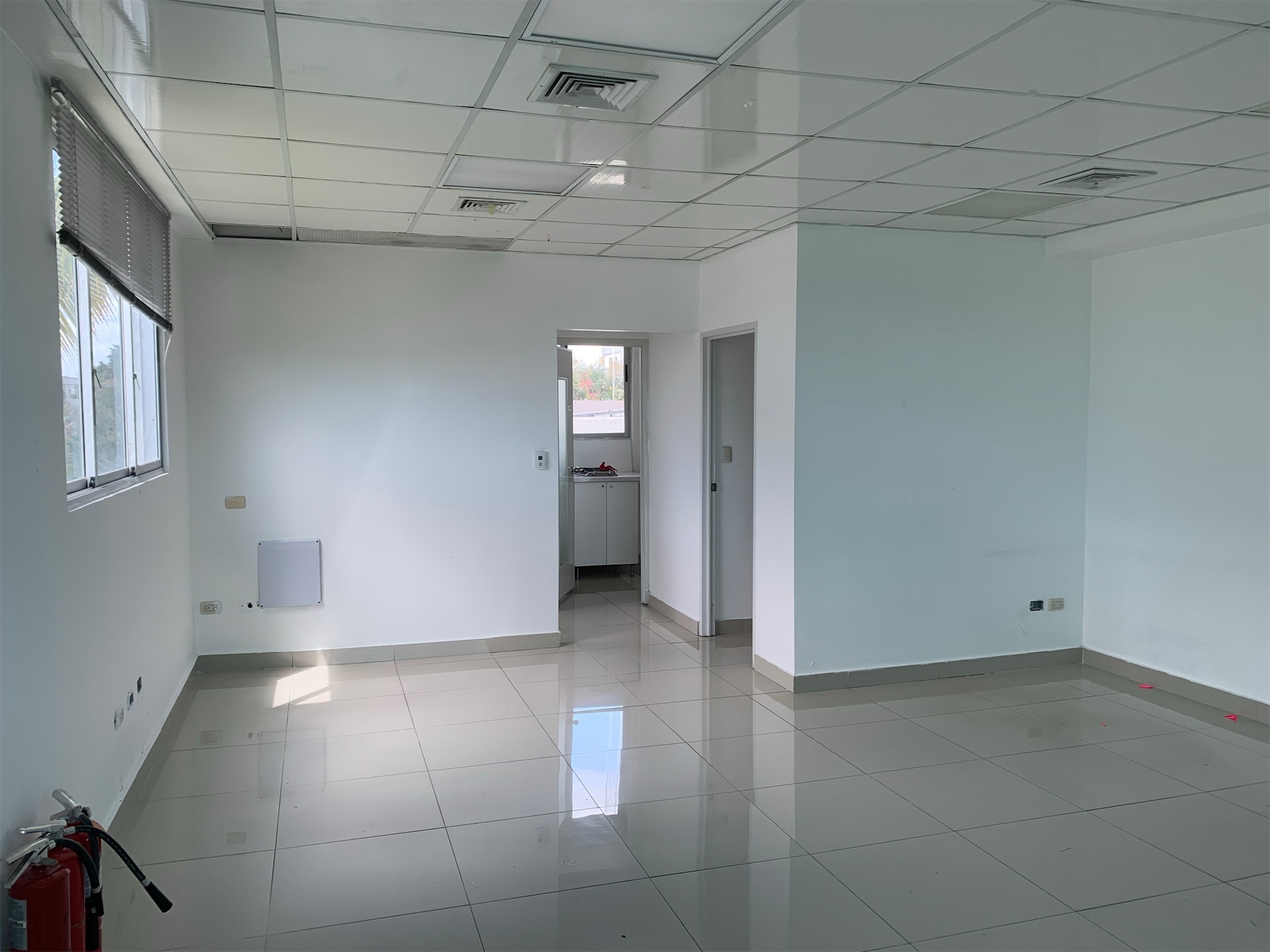 oficinas y locales comerciales - Oficina en torre corporativa Prados 1