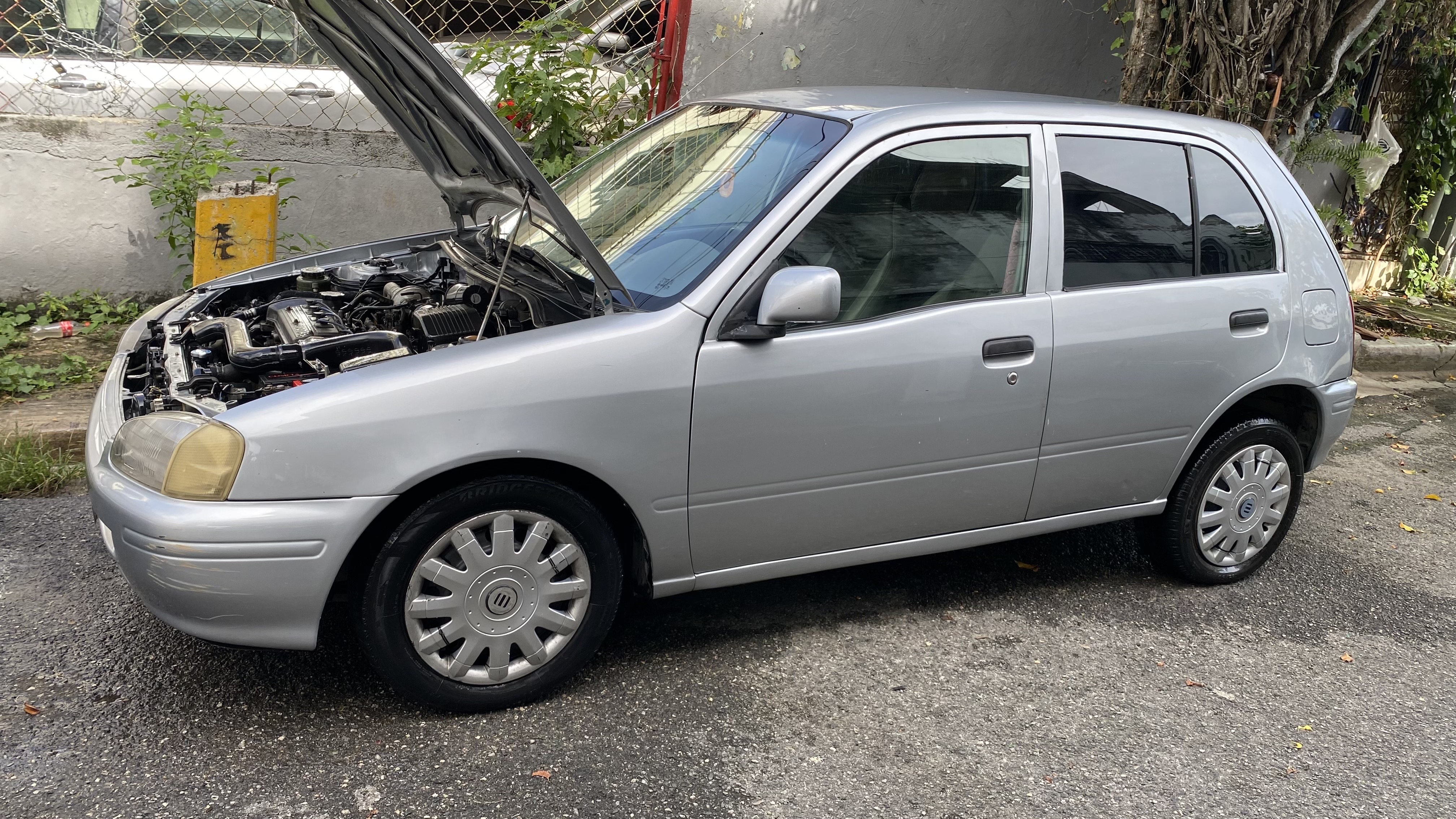 carros - Toyota starlet  0