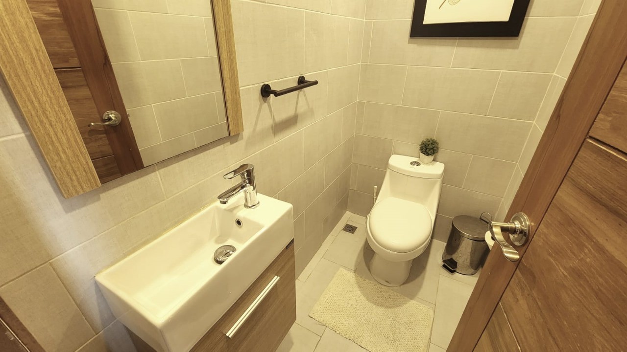 apartamentos - Apartamento en El Exclusivo Sector de Naco Totalmente Amueblado.   3