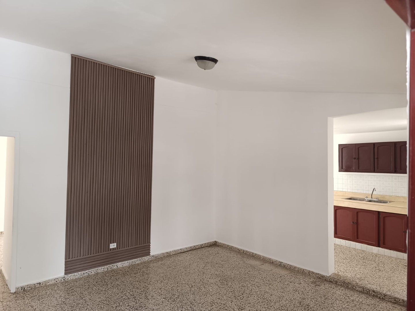 apartamentos - Se alquila apartamento para local comercial 2da 5