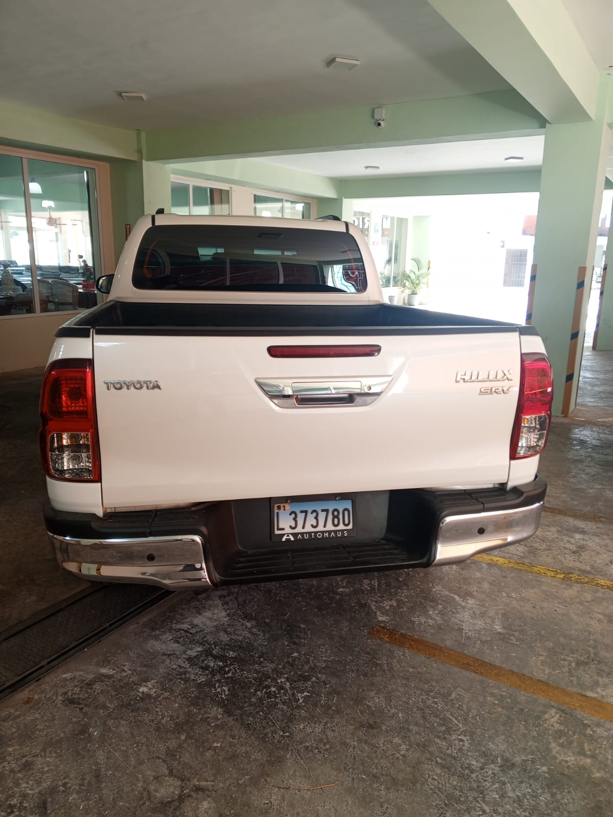 jeepetas y camionetas - Toyota hilux 2018 1