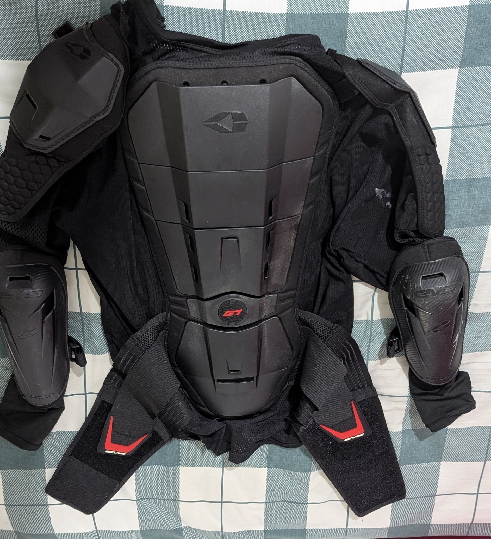 deportes - Body Armour 1