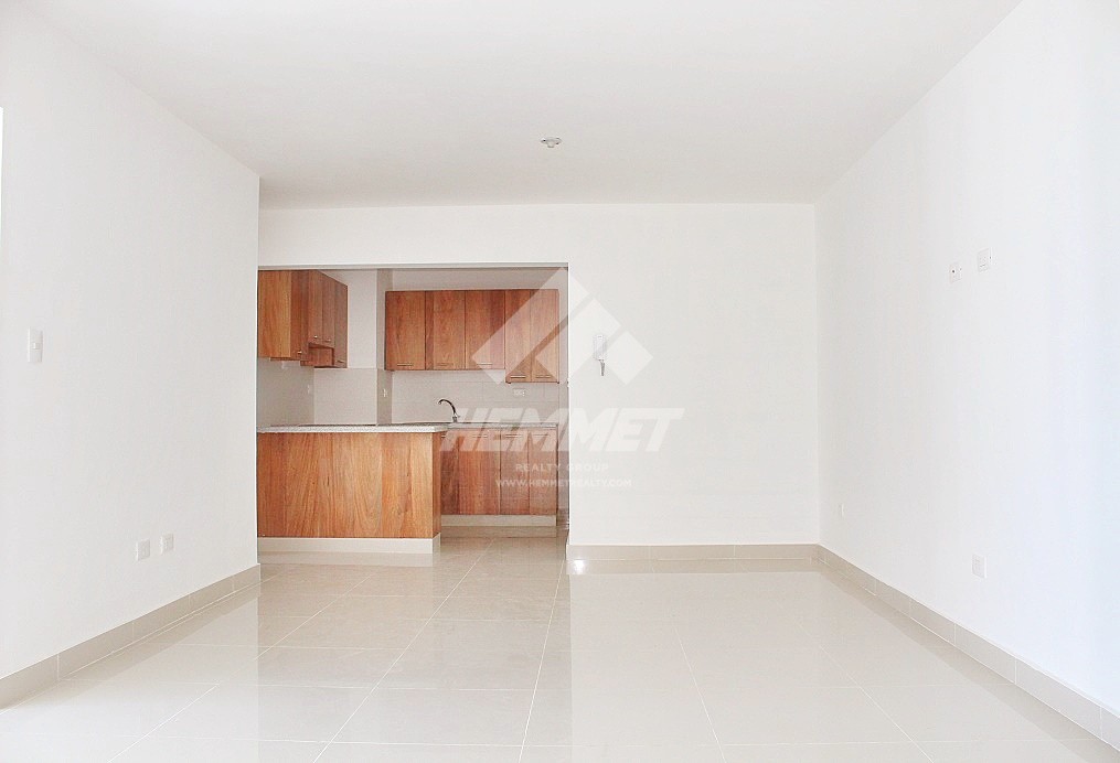 apartamentos - PRIMER PISO CON AREA SOCIAL Y PISCINA LOS RIELES STGO. 9