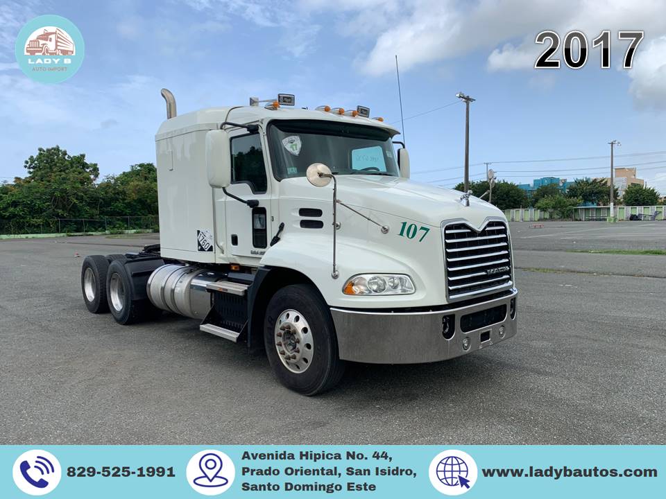 camiones y vehiculos pesados - Mack Pinnacle 2017
