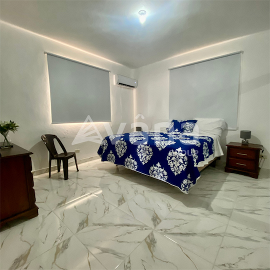 casas - Casa de venta de dos niveles en la zona sur de Santiago 8