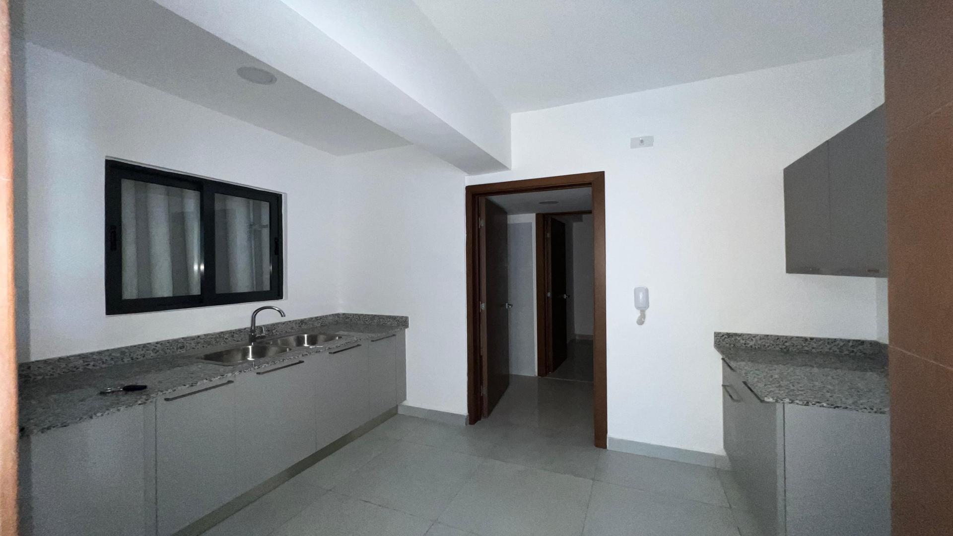 apartamentos - SE ALQUILA APARTAMENTO EN TORRE MODERNA DE ARROYO HONDO 3