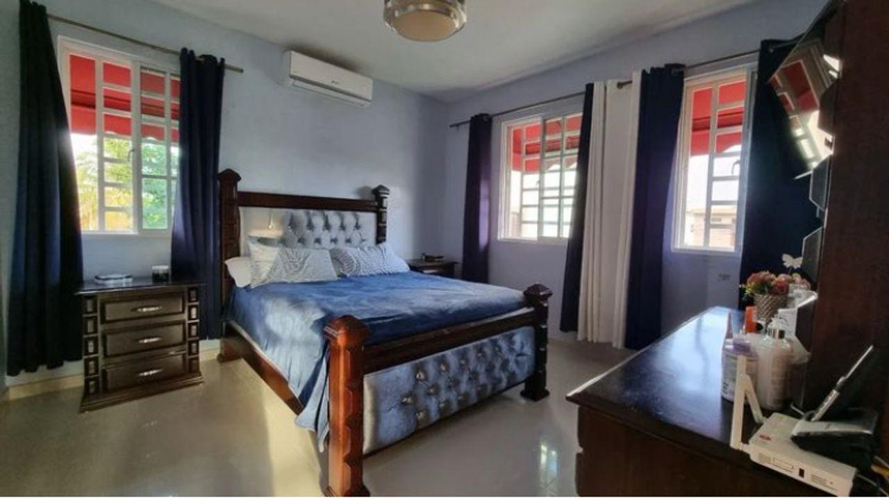 casas - Vendo casa en San Isidro  2