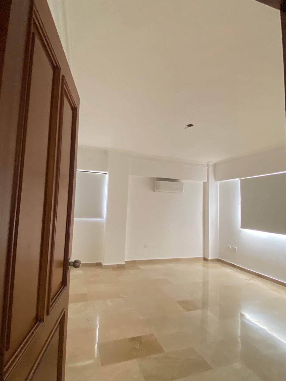 apartamentos - DE OPORTUNIDAD!! Apartamento en Piantini  3