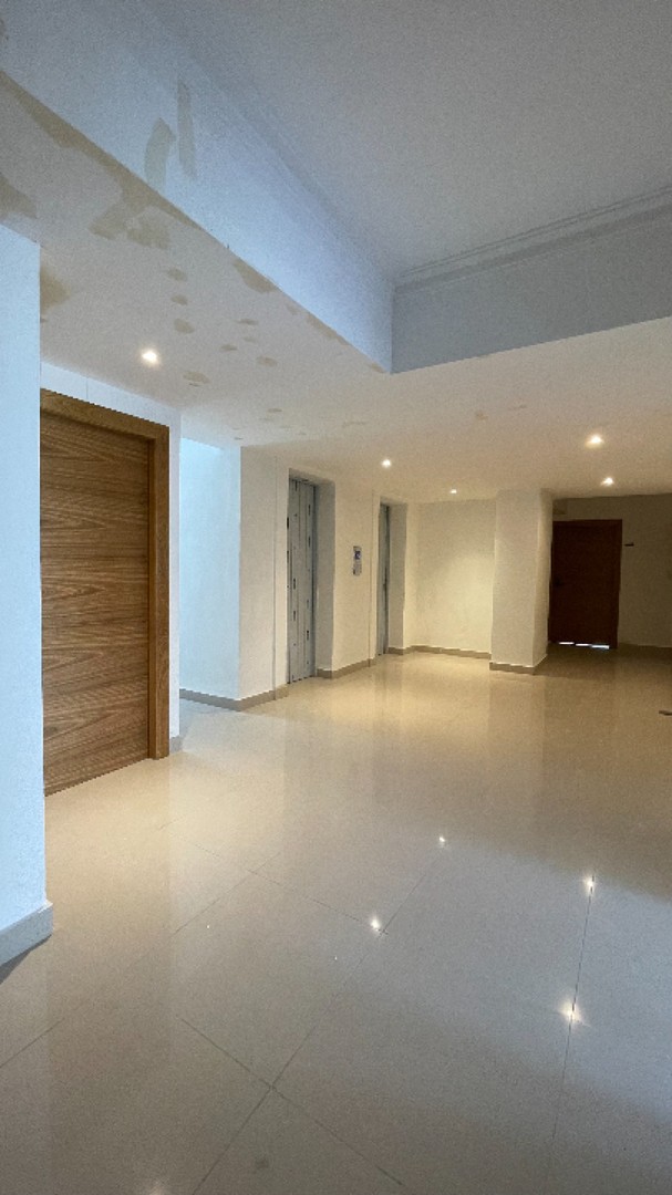 apartamentos - VENDO APARTAMENTO EN EVARISTO MORALES 1