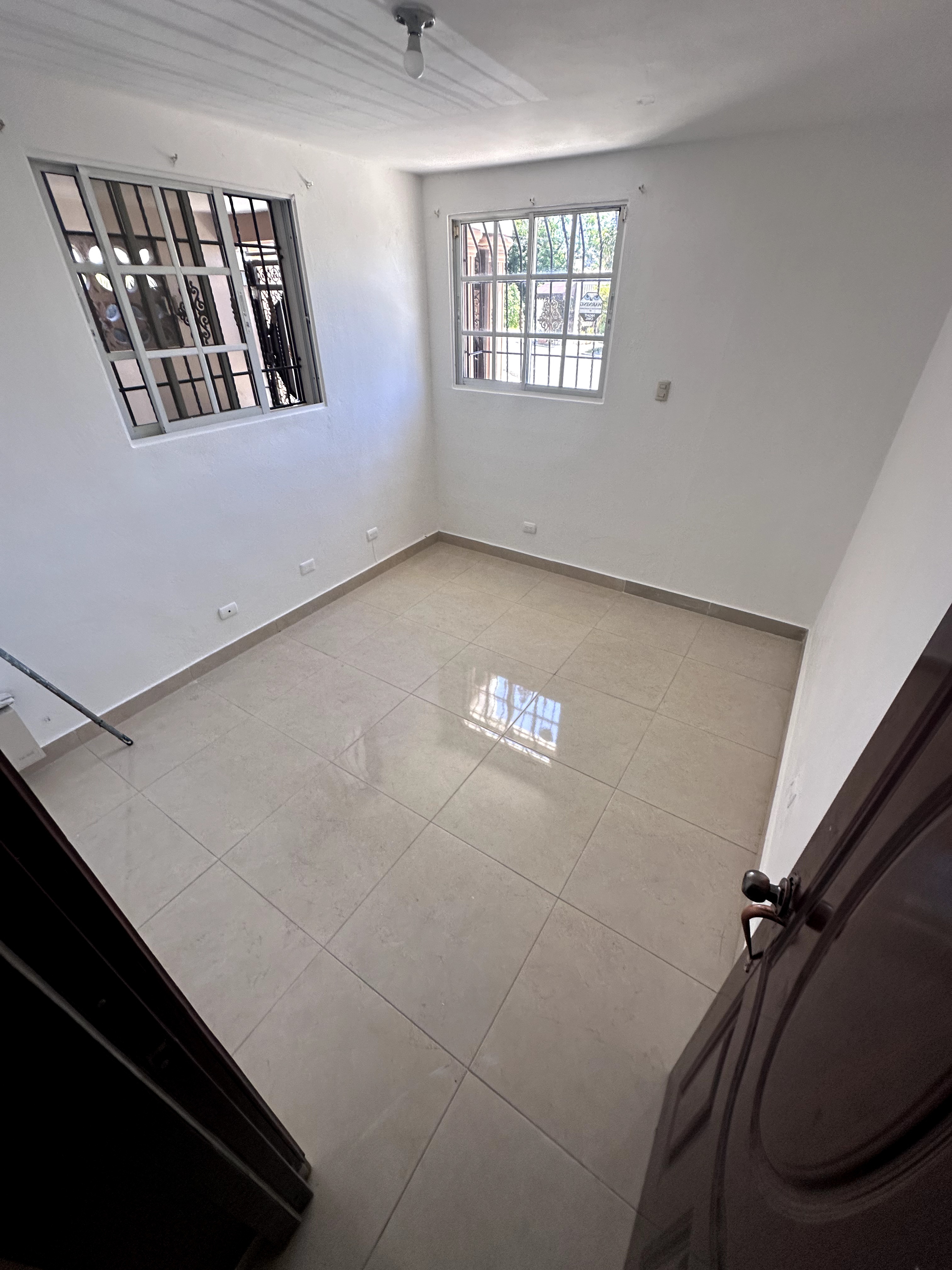 casas - CASA 3 HABITACIONES EN AUTOPISTA DE SAN ISIDRO 1