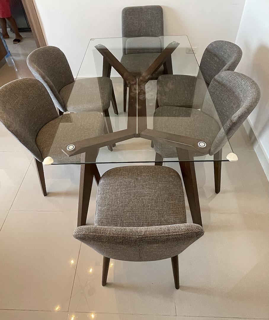 muebles y colchones - VENDO SILLAS DE COMEDOR.   7