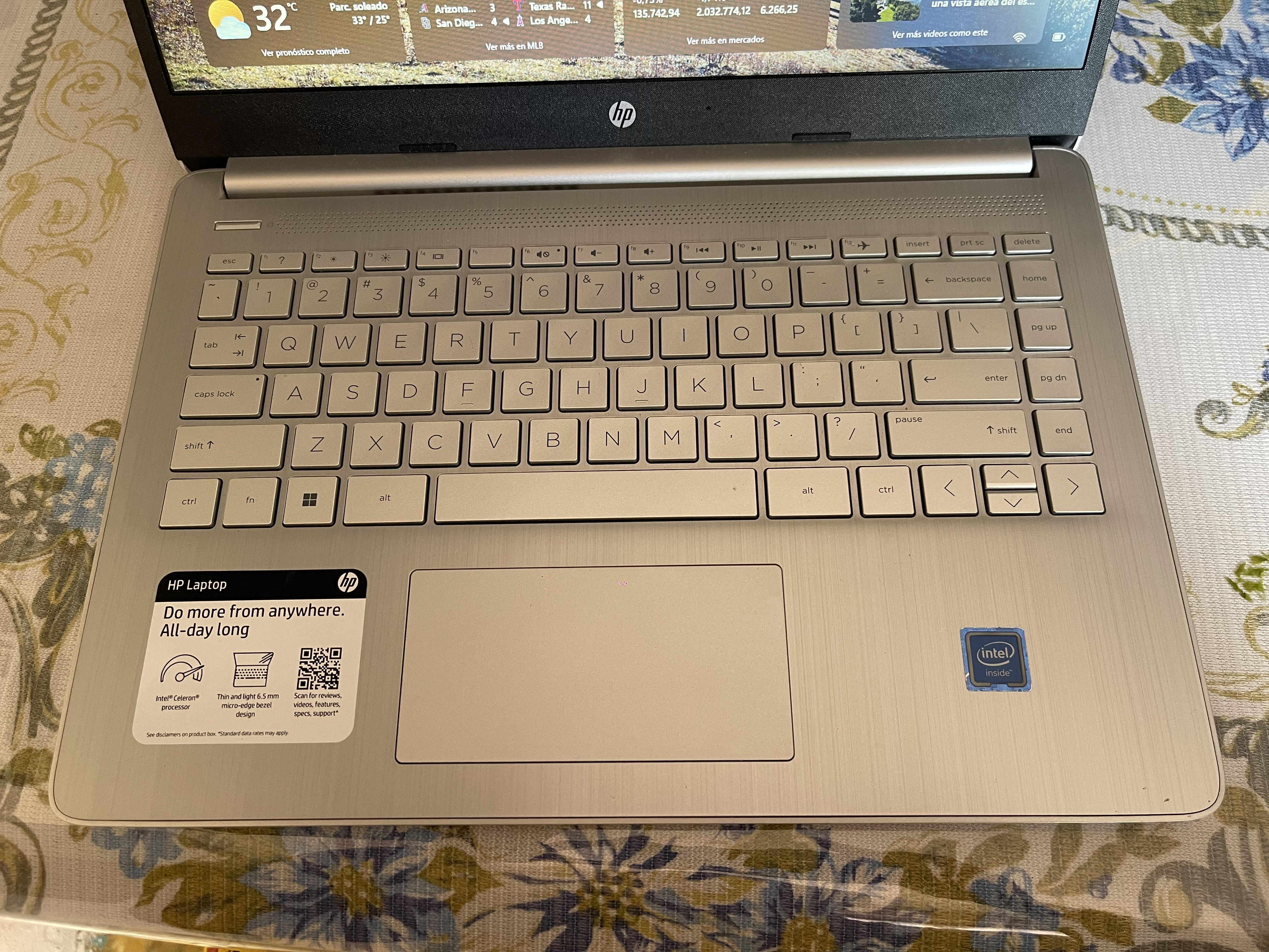 computadoras y laptops - Laptop HP 1