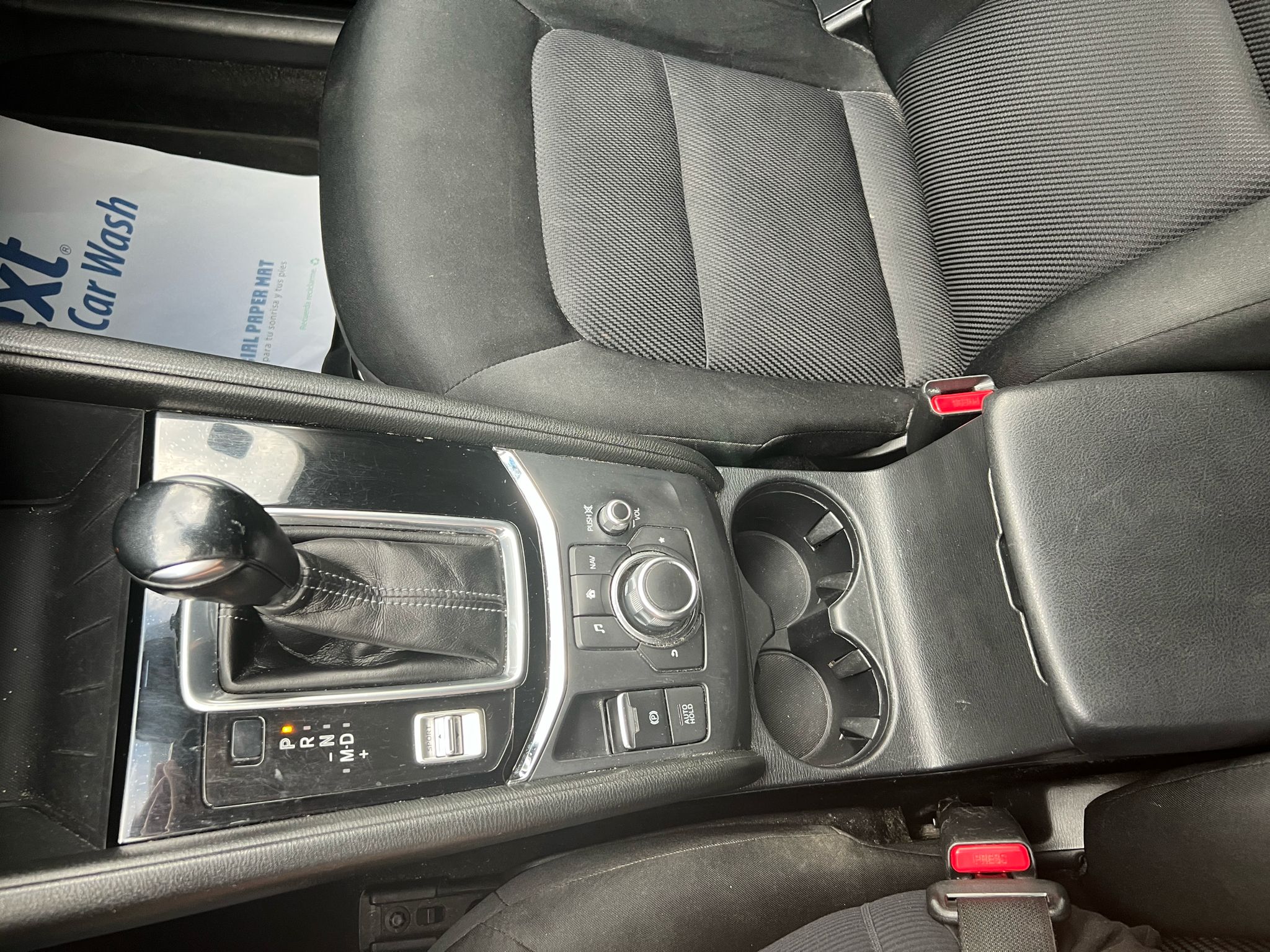 jeepetas y camionetas - Mazda CX-5 Color Negro NEGOCIABLE 4