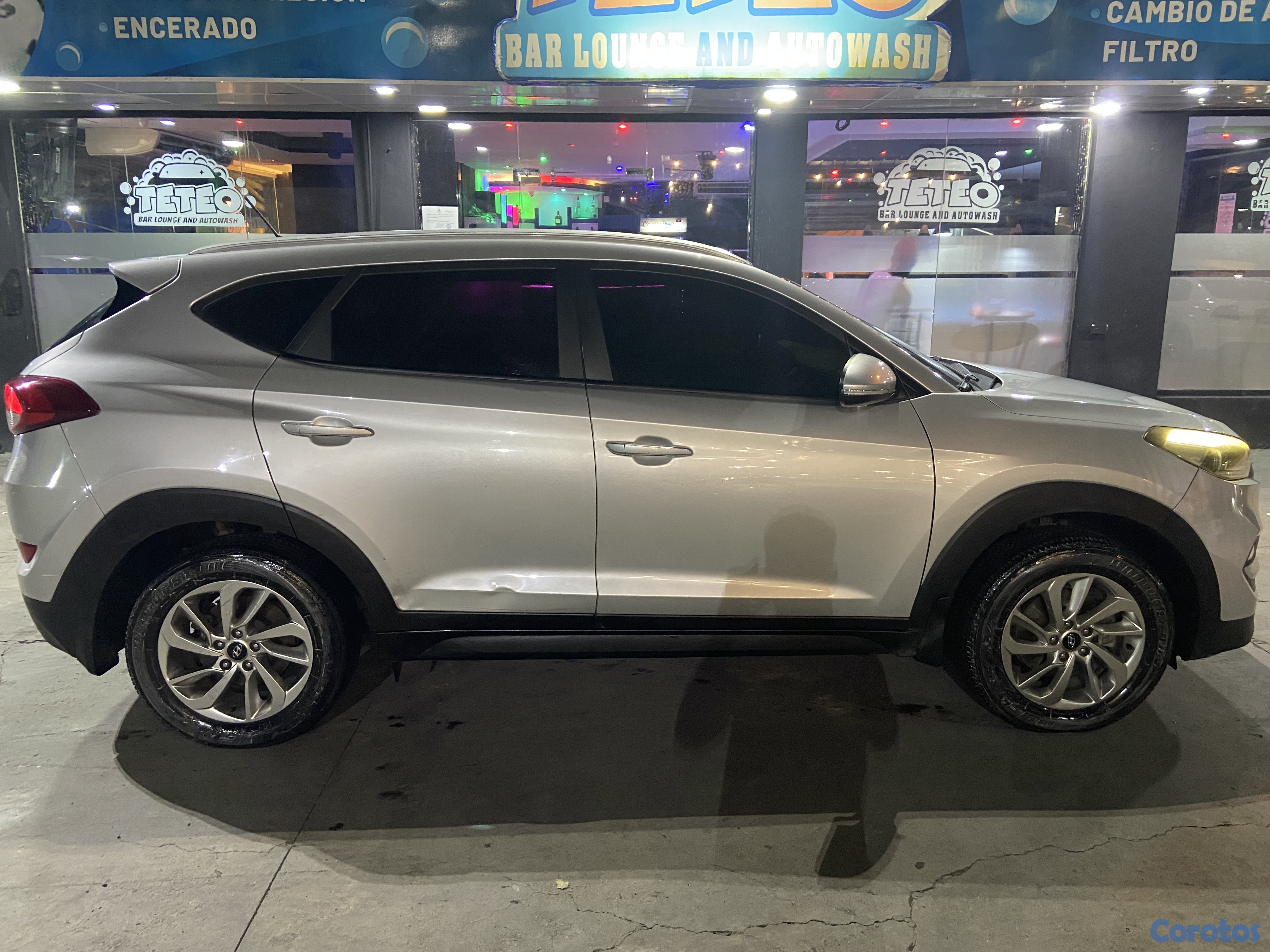 jeepetas y camionetas - Hyundai tucson 2017 disponible  5