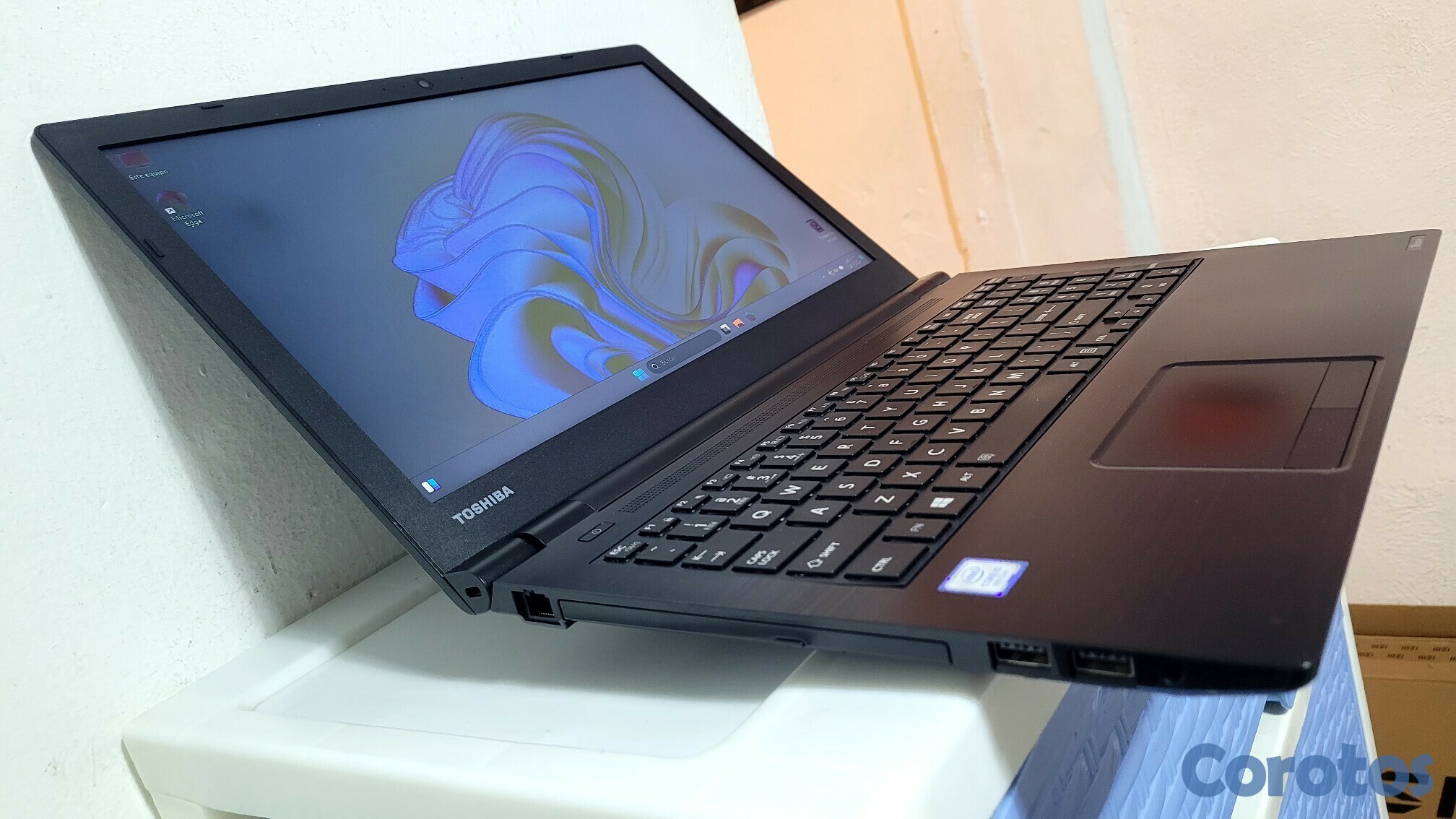 computadoras y laptops - toshiba C50 17 Pulg Core i5 8va Gen Ram 16gb ddr4 Disco 512gb SSD Video 8gb 2