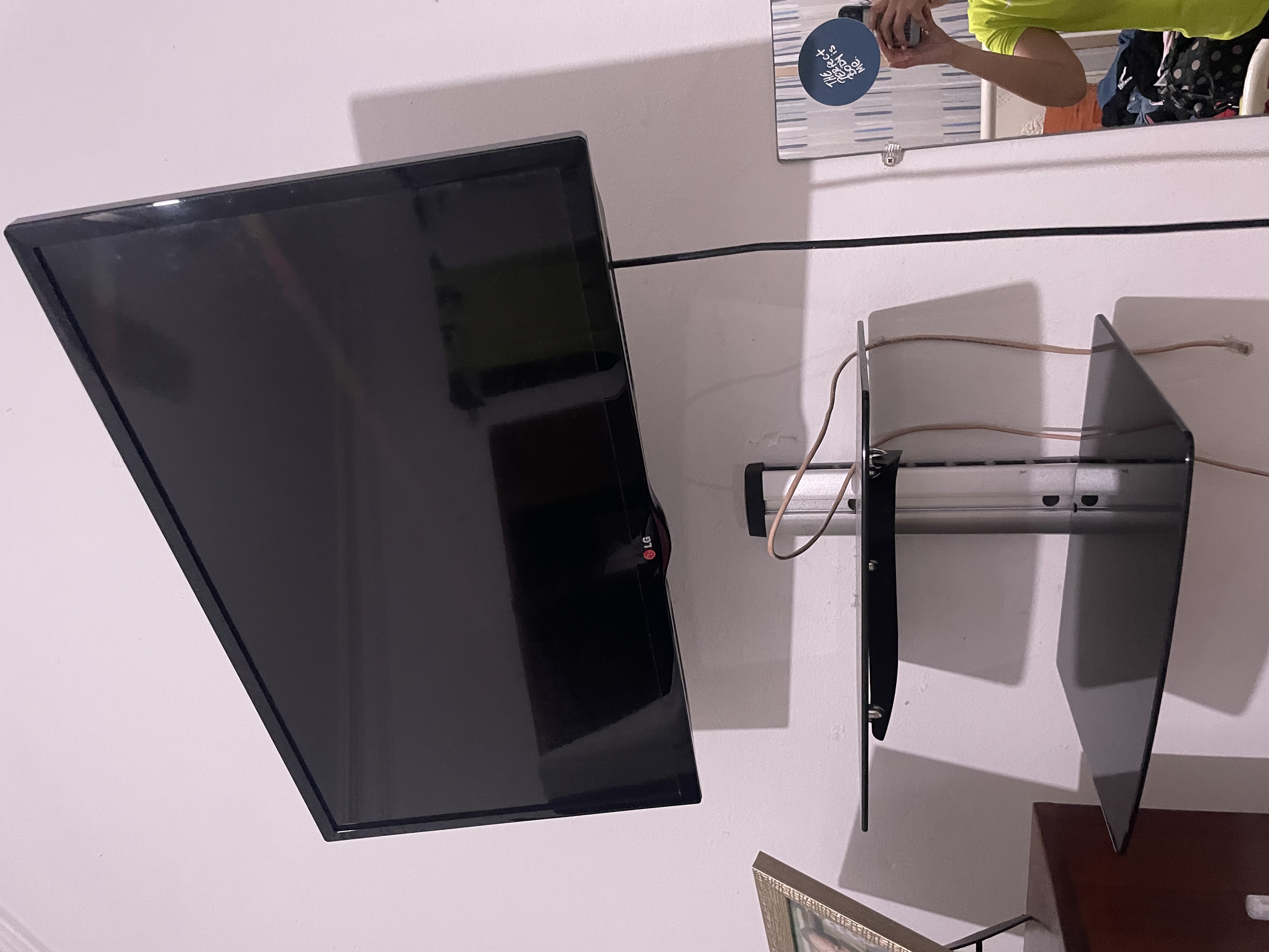 tv - Televisor LG + Base Full Motion 2