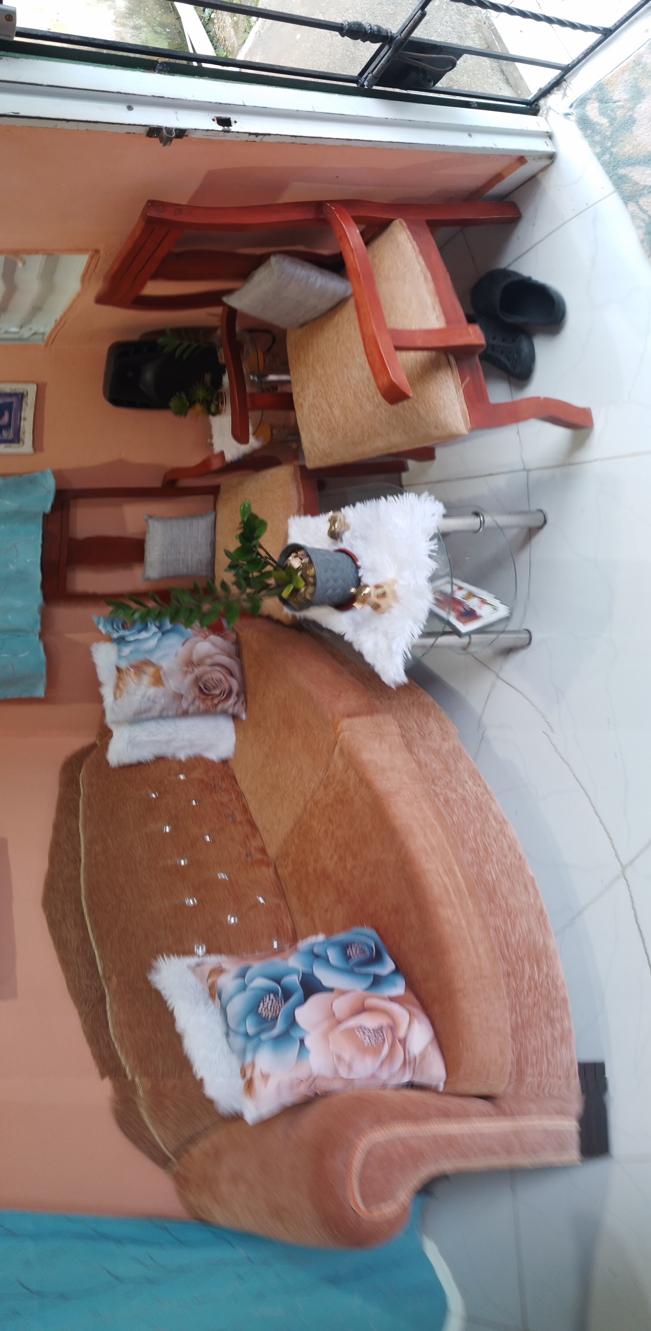 muebles y colchones - Mueble clásico con toque elegante 0