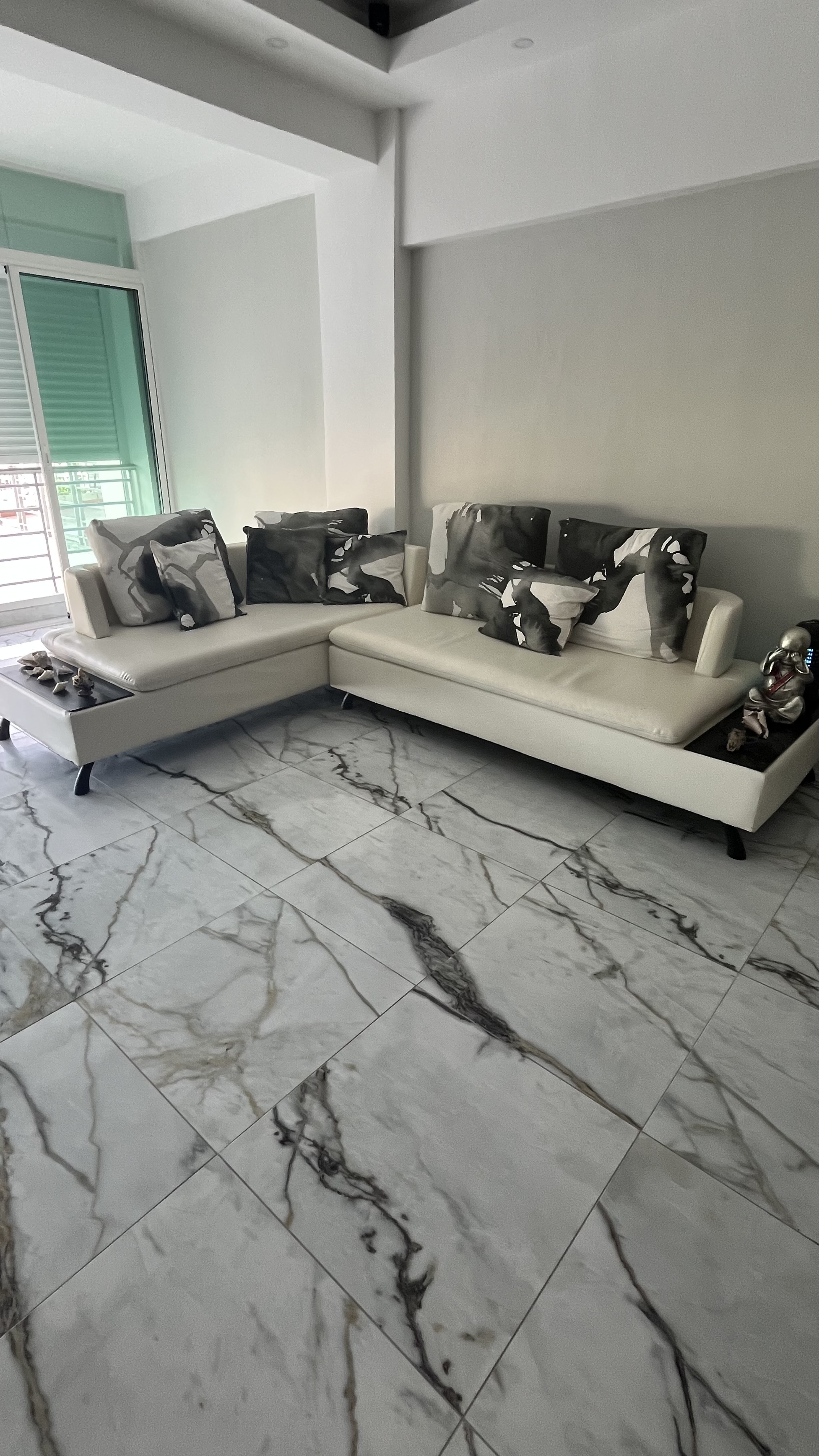 muebles y colchones - Mueble Seccional de oportunidad por motivo de viaje RD$55,000 2